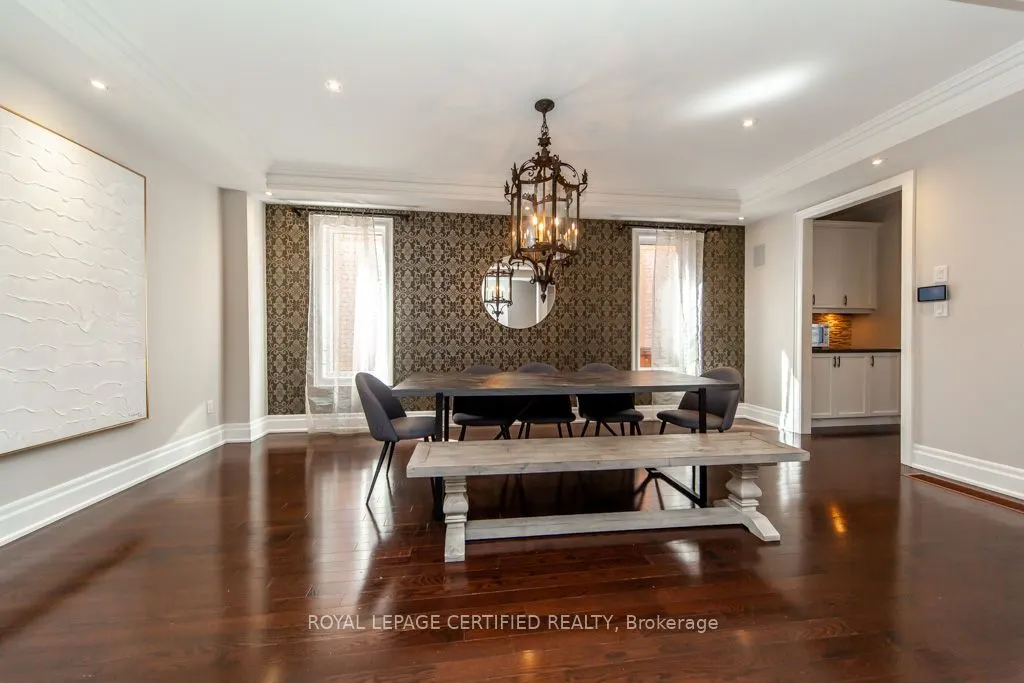 3420 MISTWELL Crescent