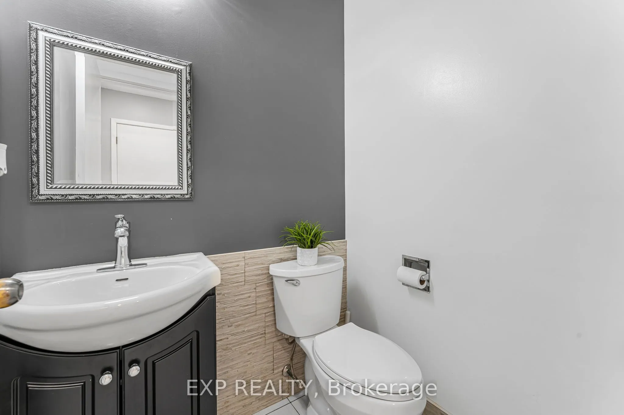 6797 Formentera Avenue, #70