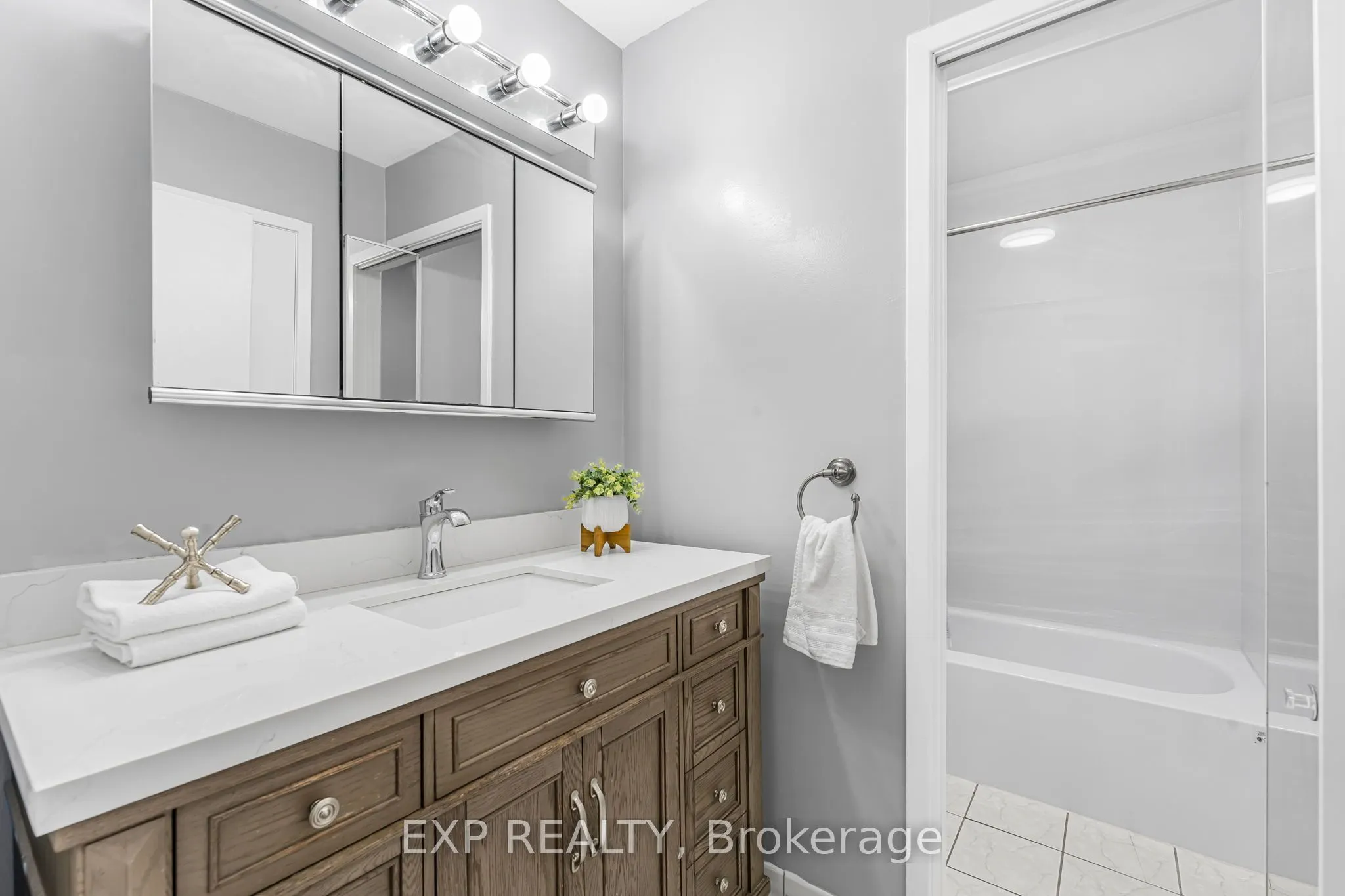 6797 Formentera Avenue, #70