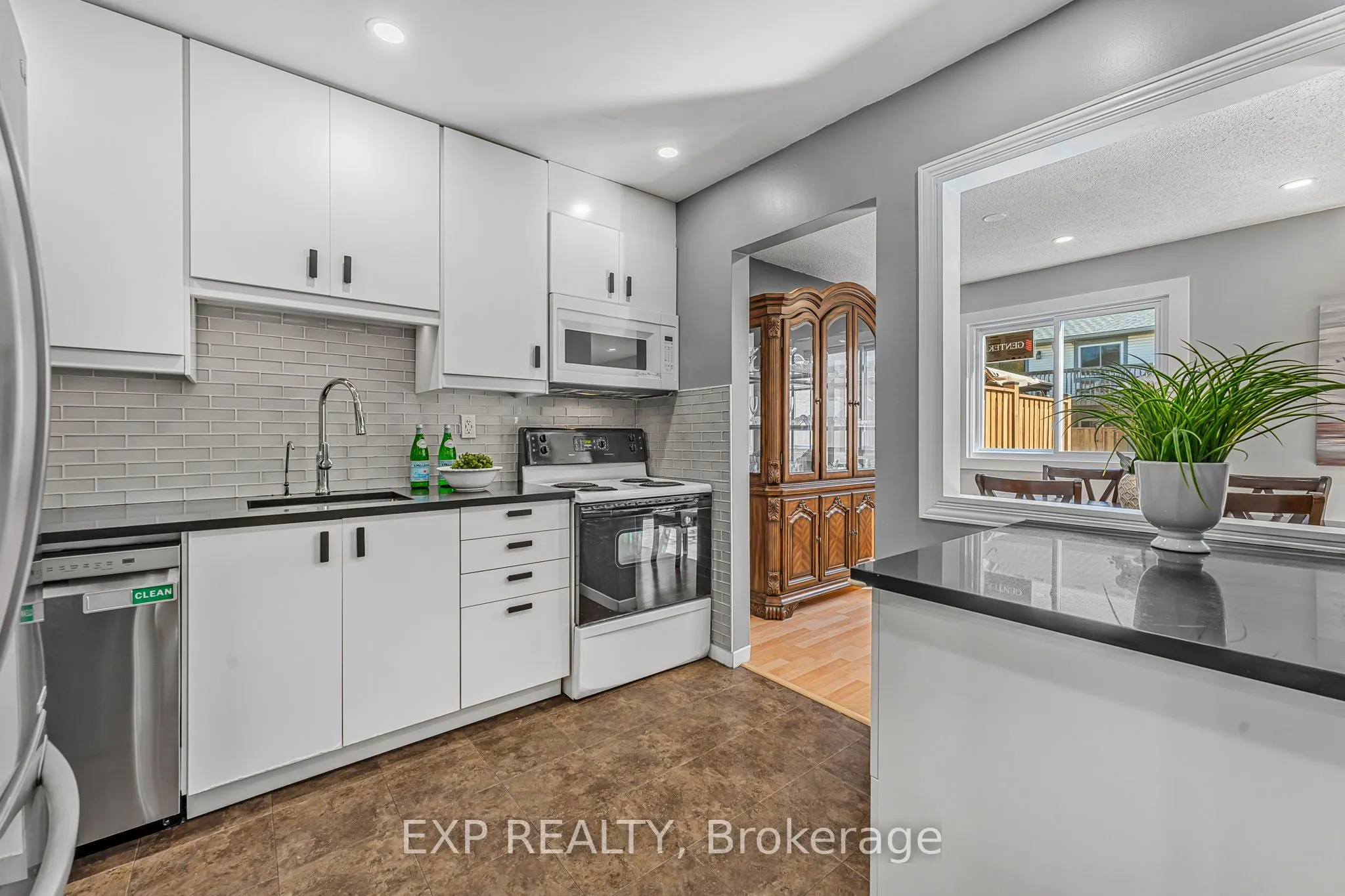 6797 Formentera Avenue, #70