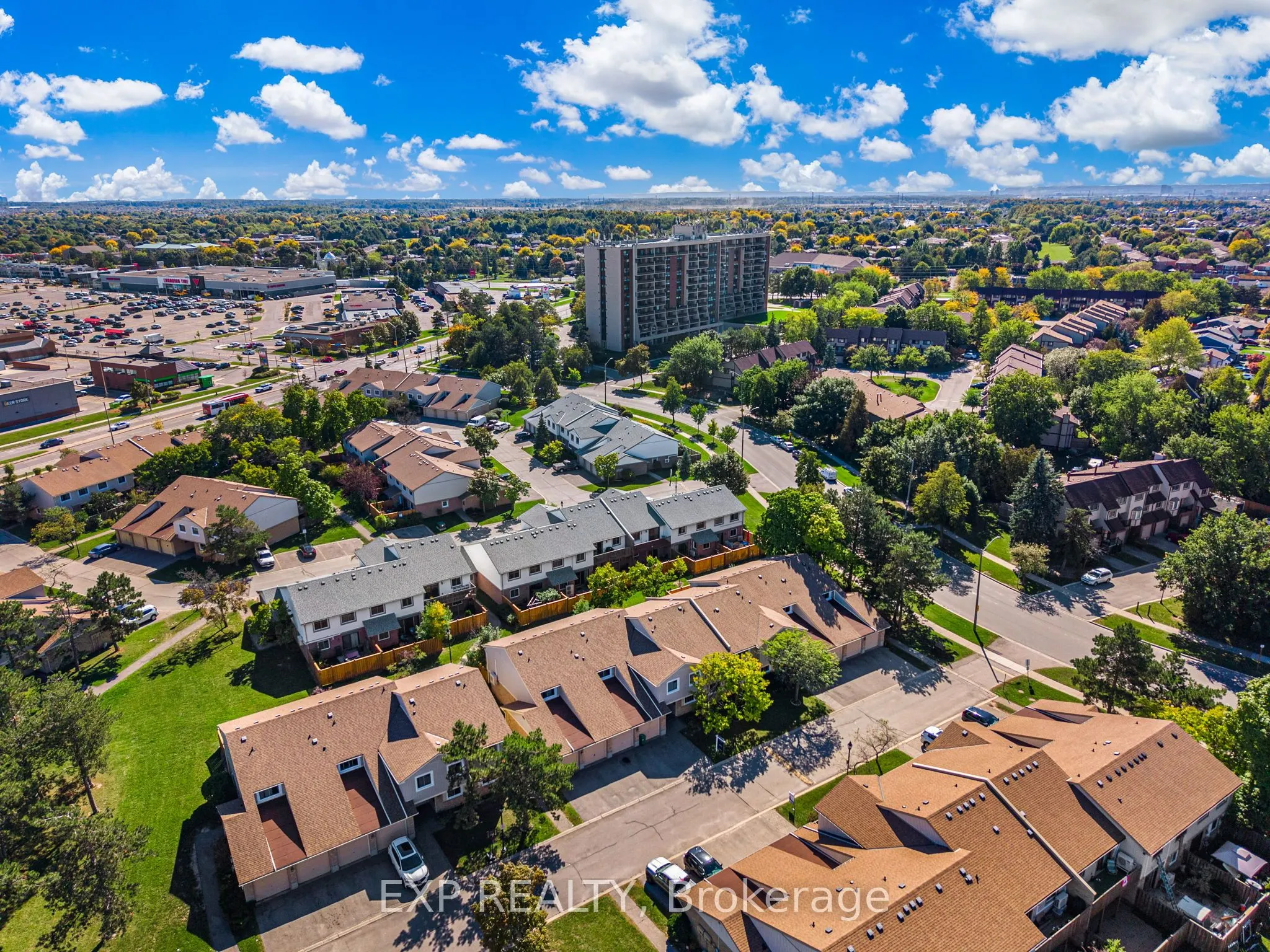 6797 Formentera Avenue, #70