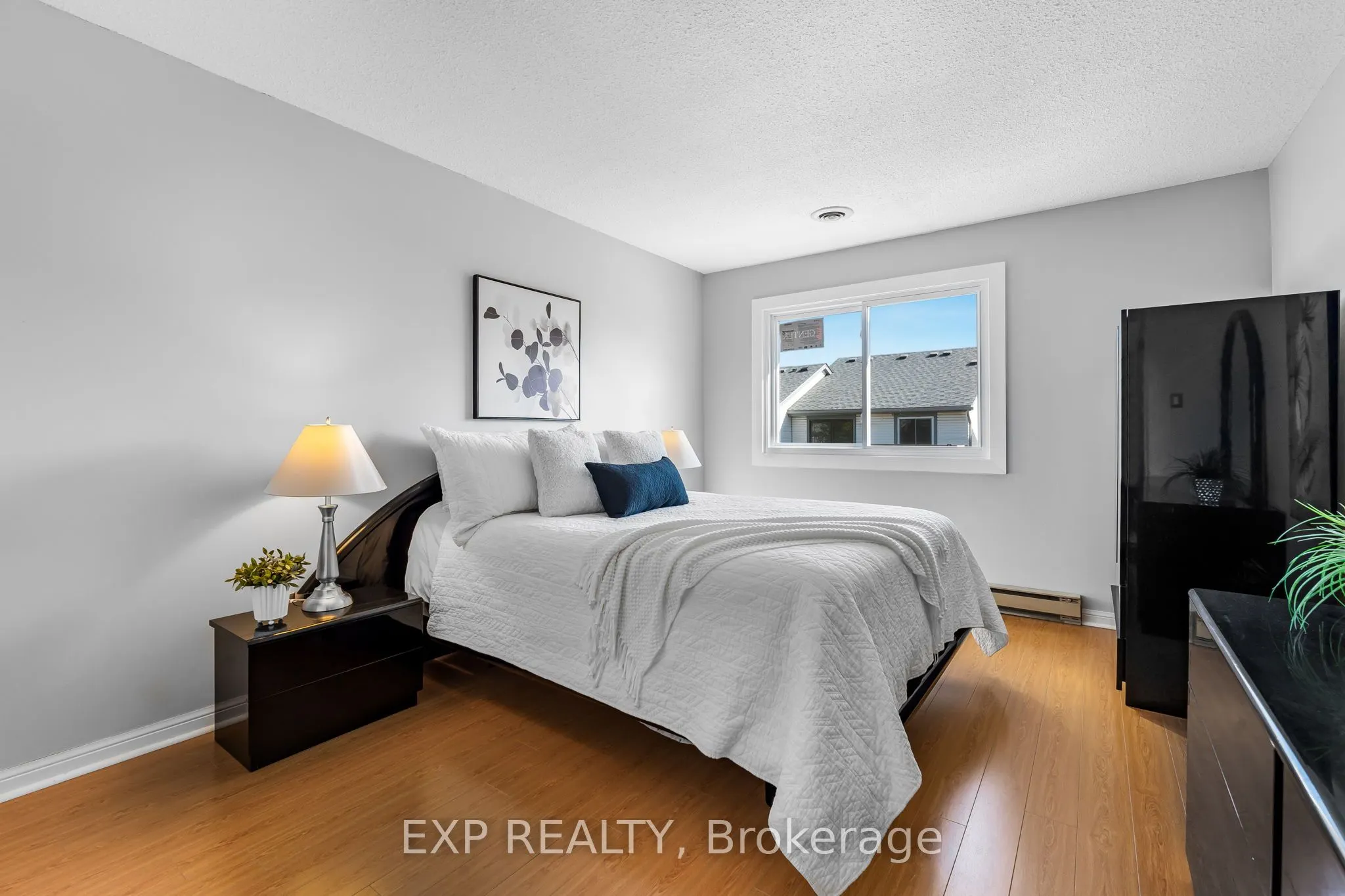 6797 Formentera Avenue, #70