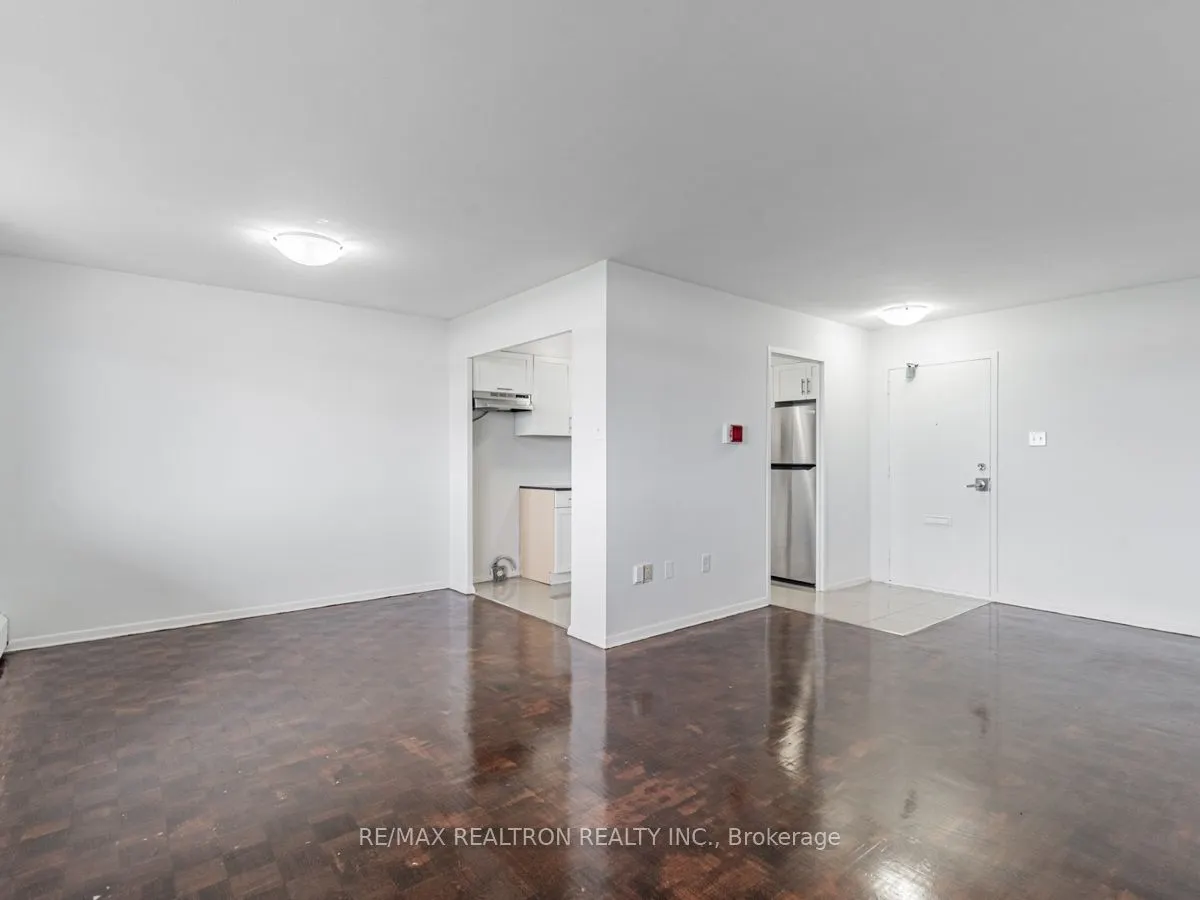 2255 Weston Road, #906