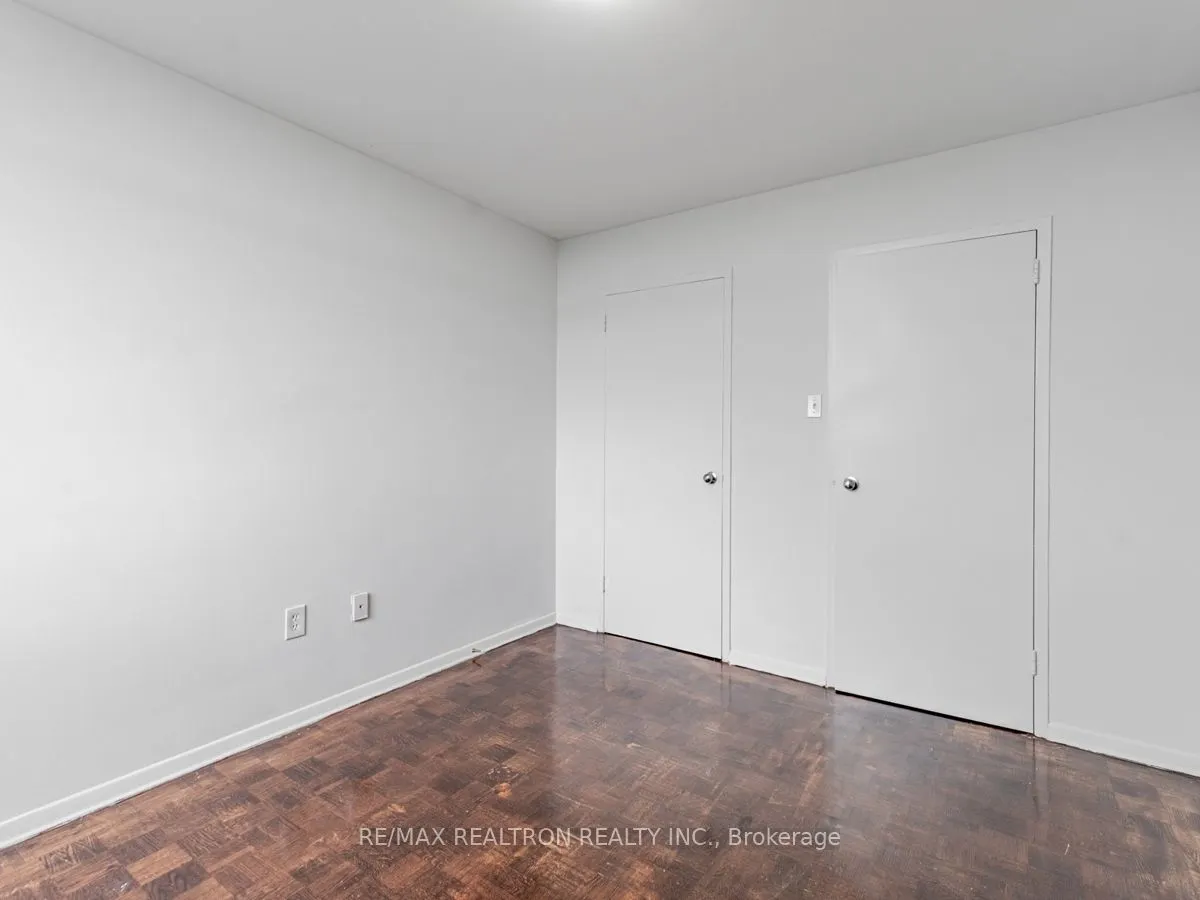 2255 Weston Road, #906