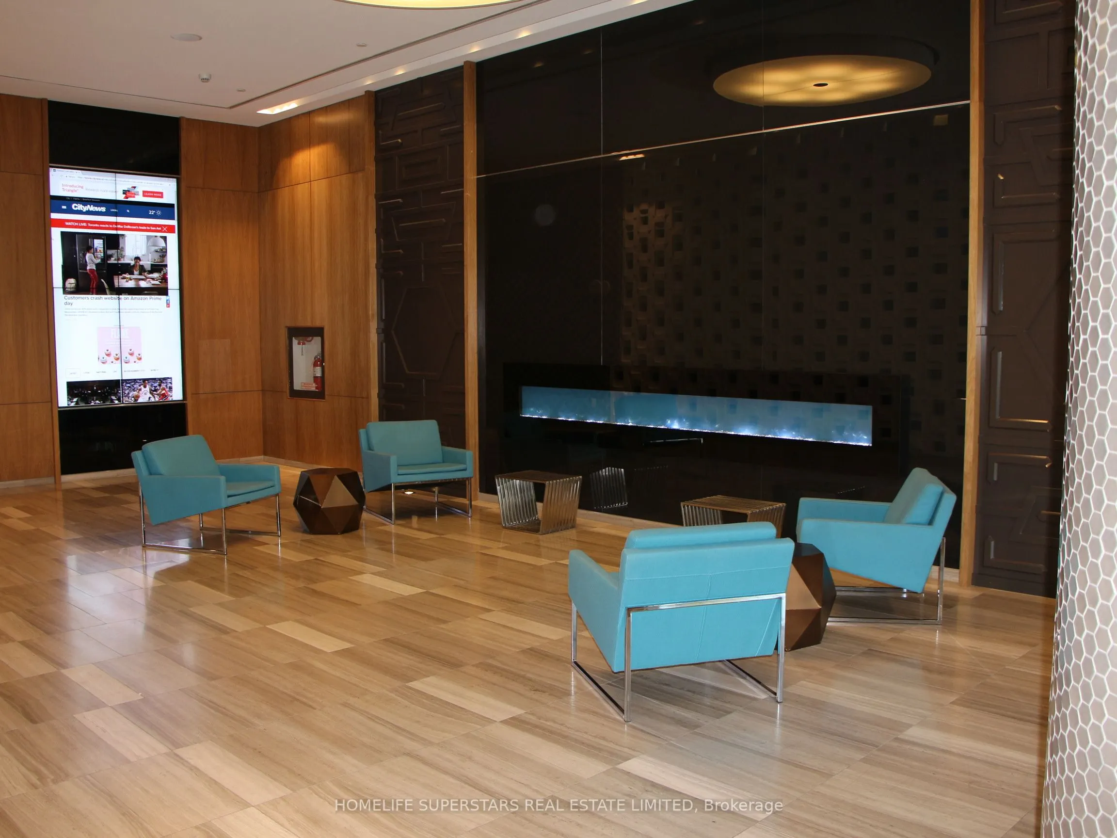 36 Park Lawn Road, #1306