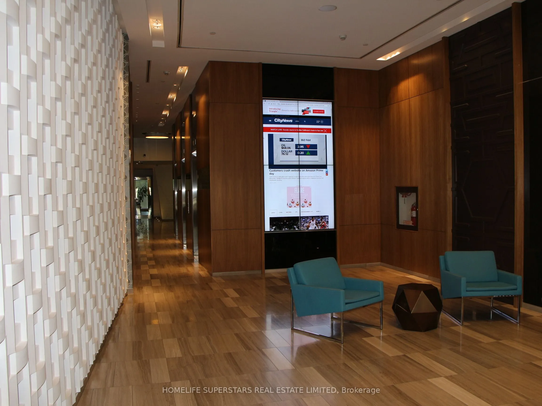 36 Park Lawn Road, #1306