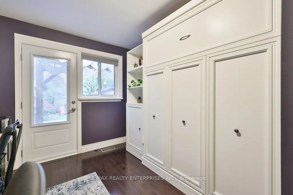 2458 Padstow Crescent