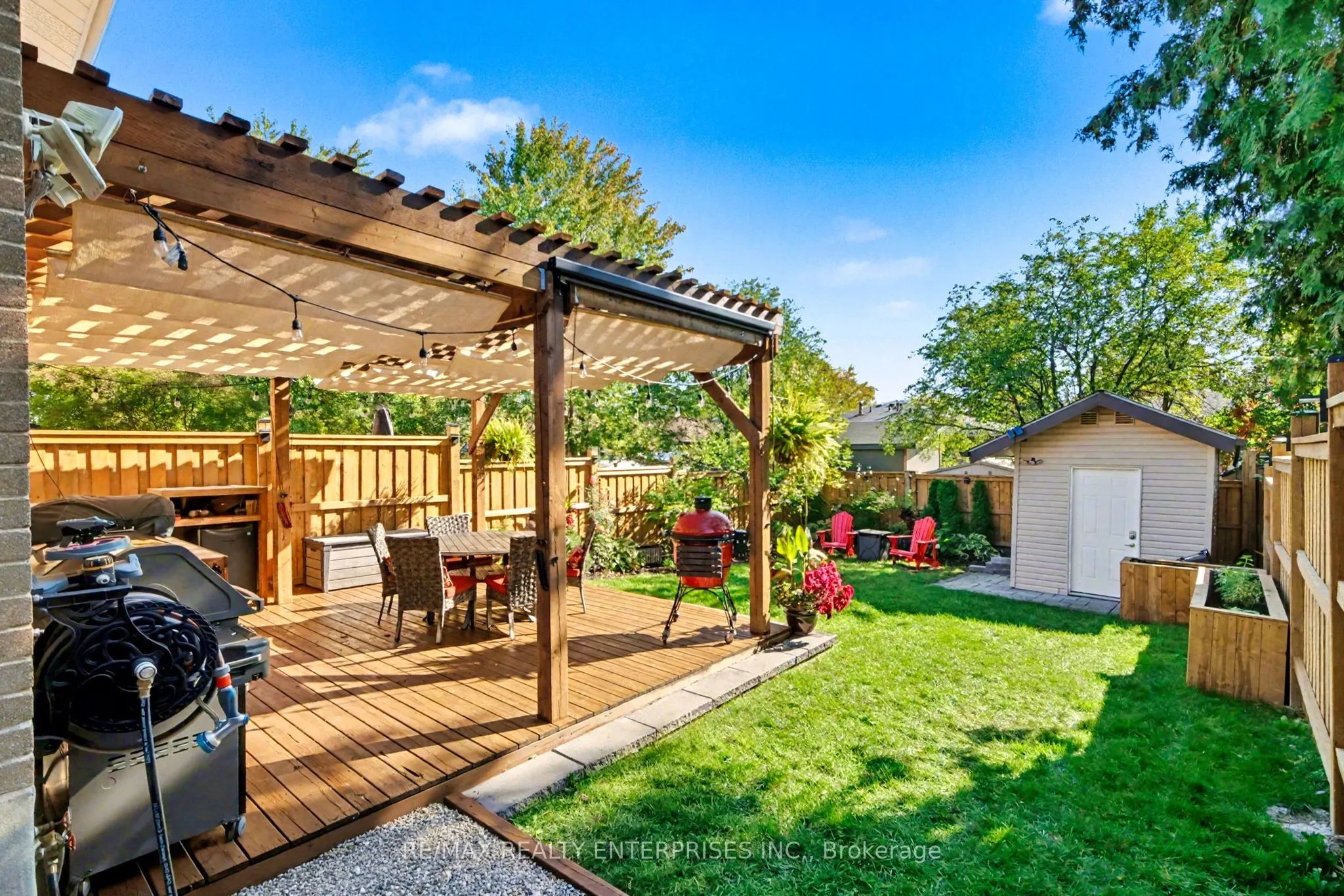 2458 Padstow Crescent