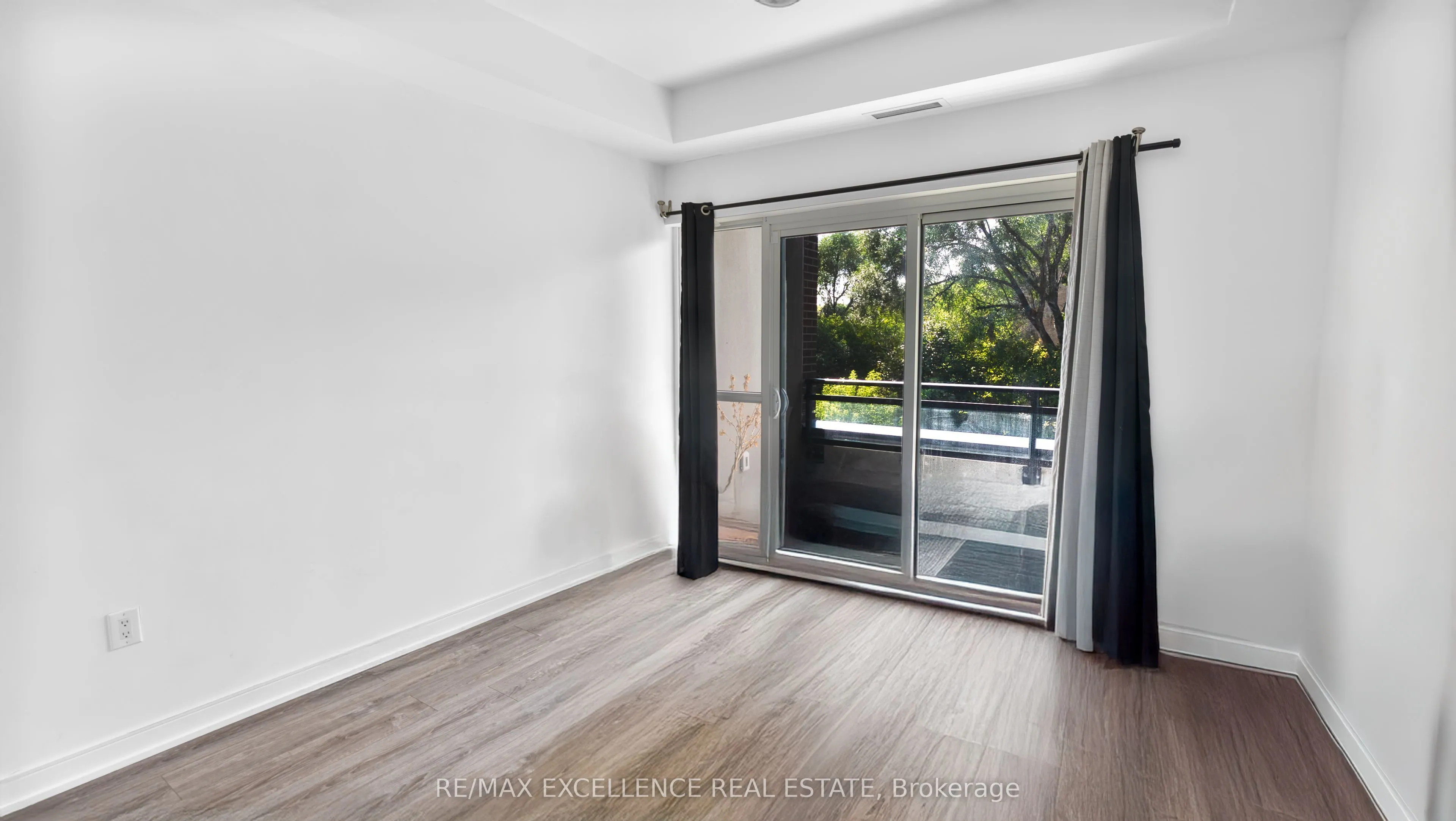 25 Neighbourhood Lane, #7