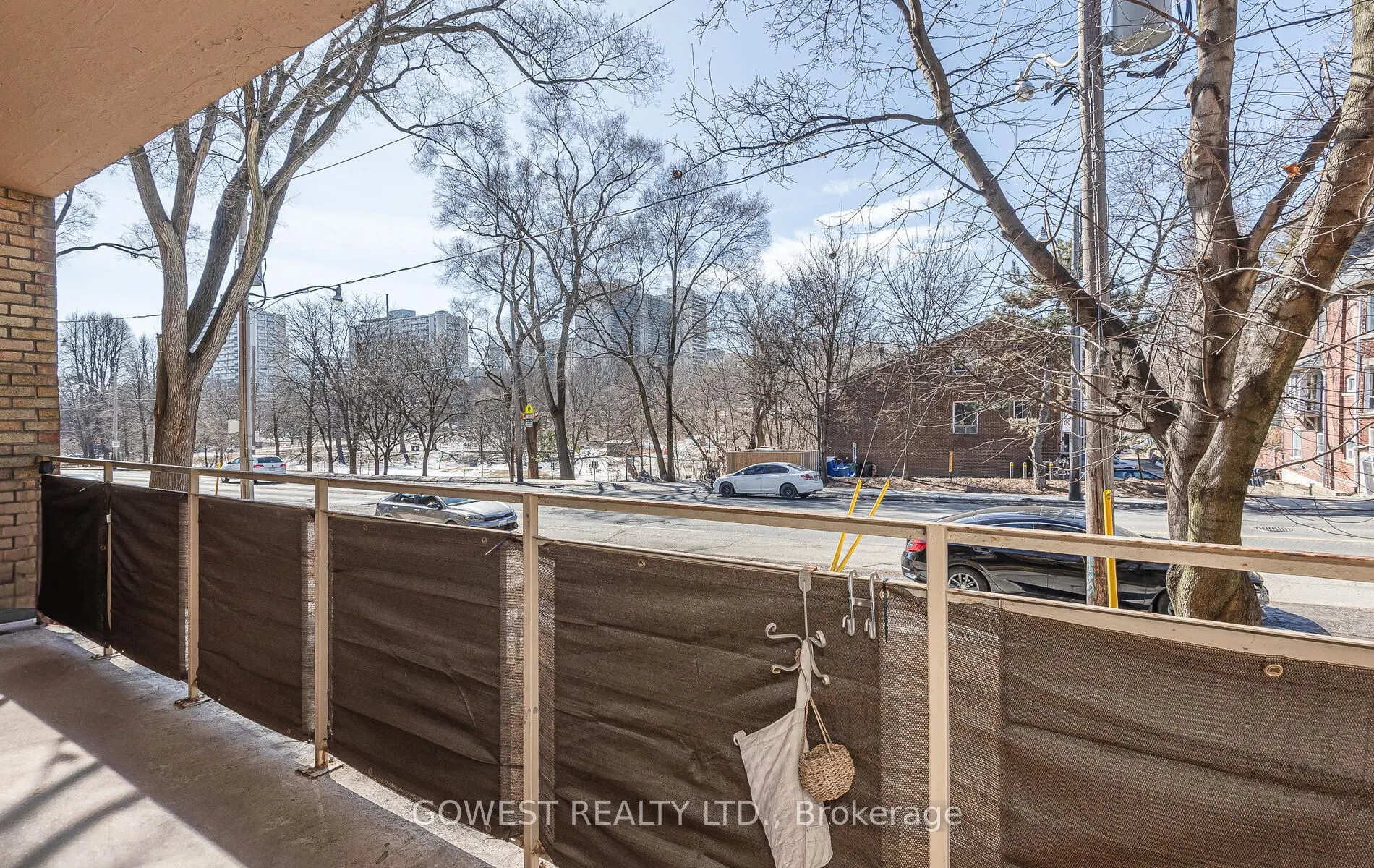 205 Keele Street, #308