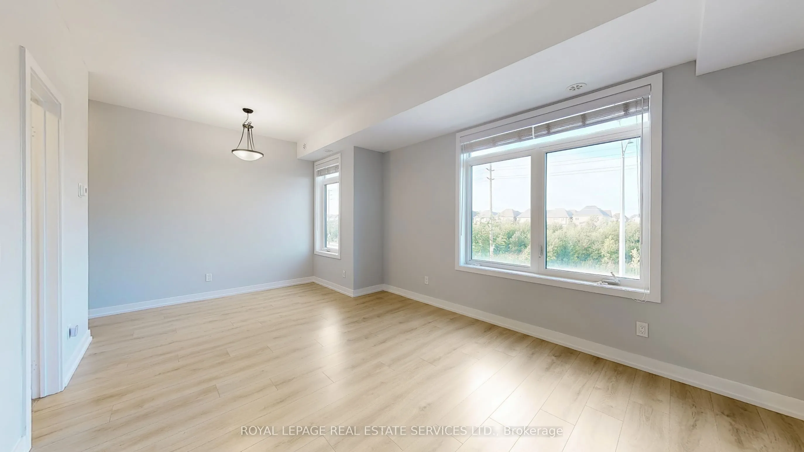 3058 Sixth Line, #304