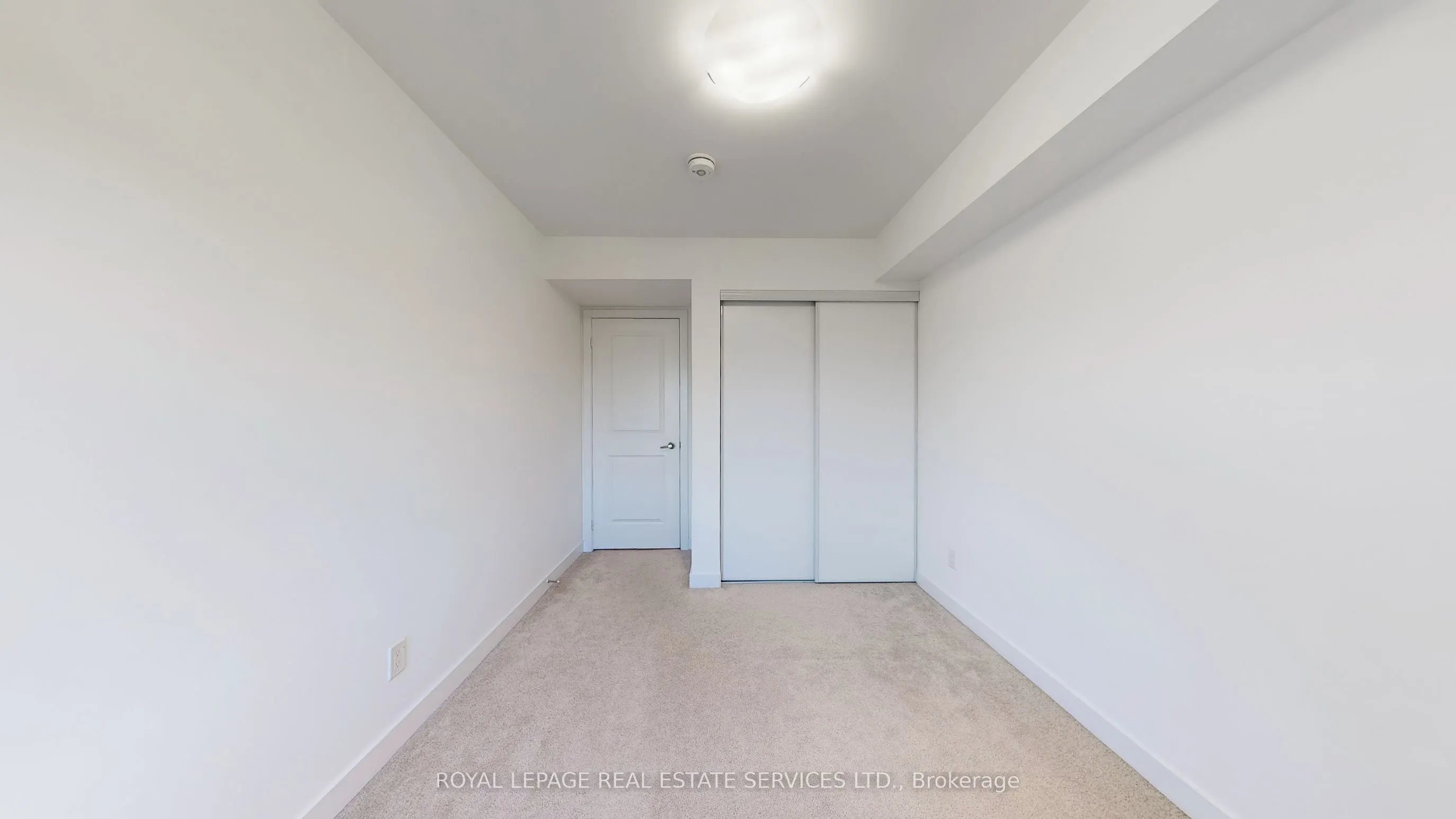 3058 Sixth Line, #304