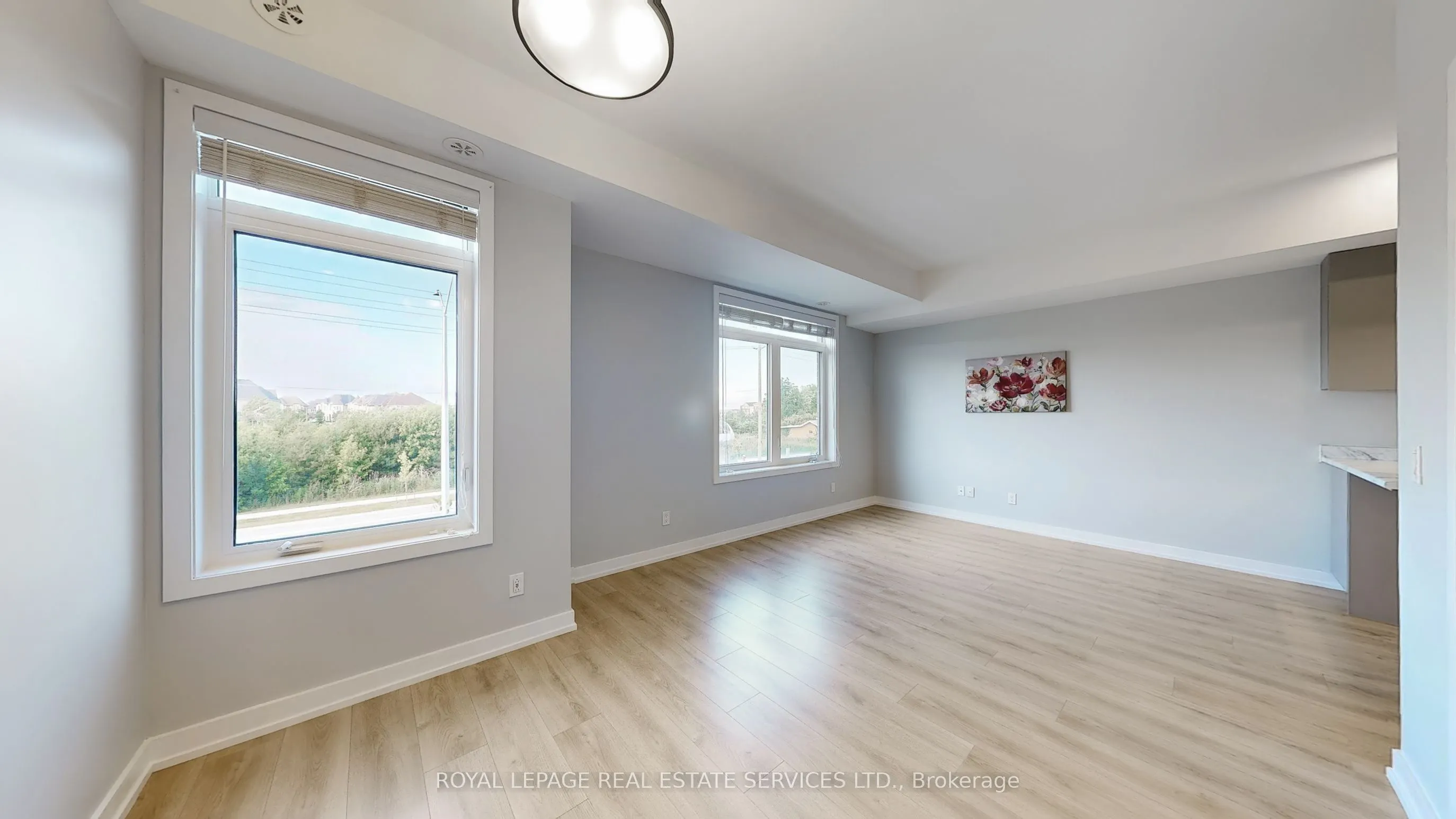 3058 Sixth Line, #304