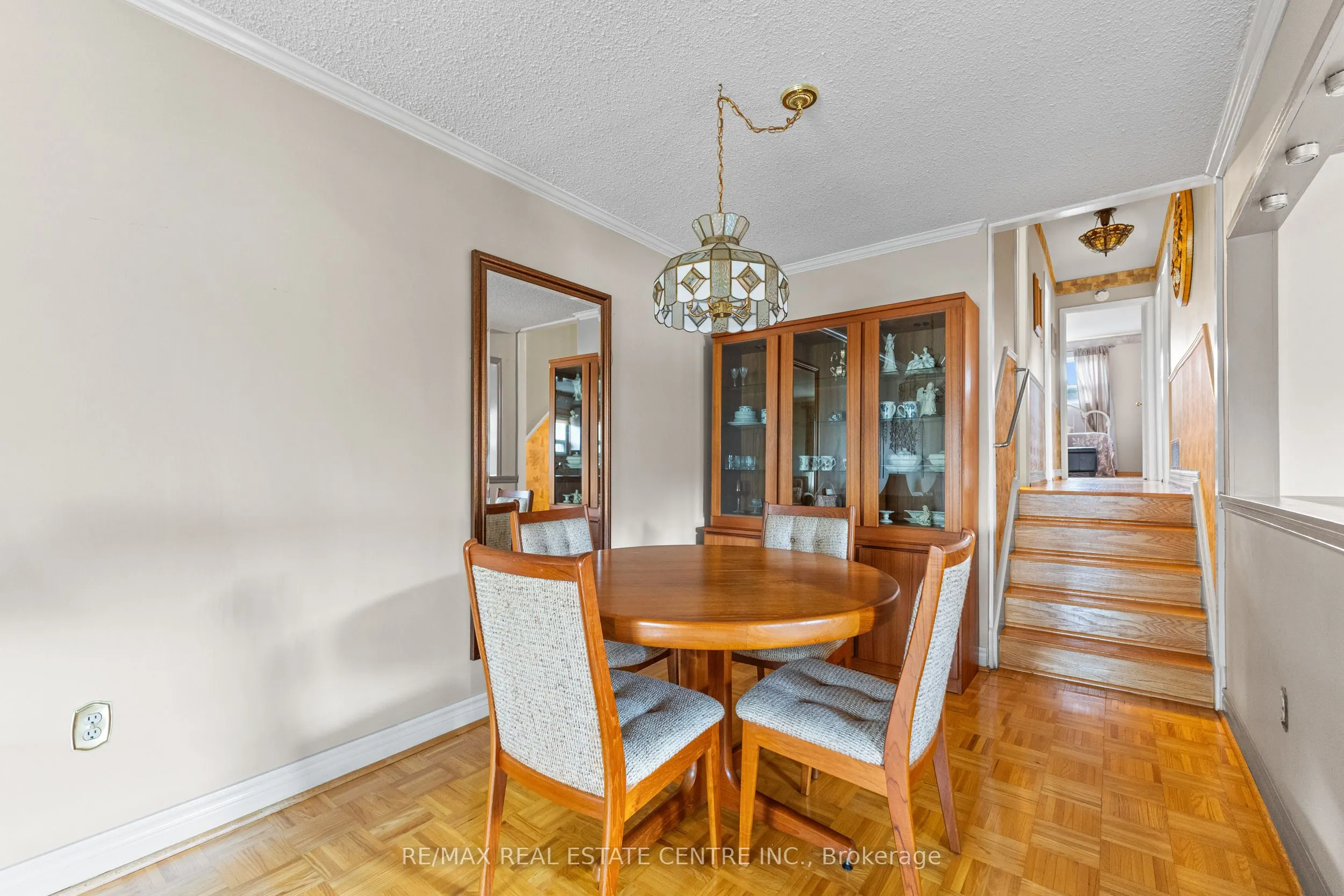 48 Marblehead Crescent