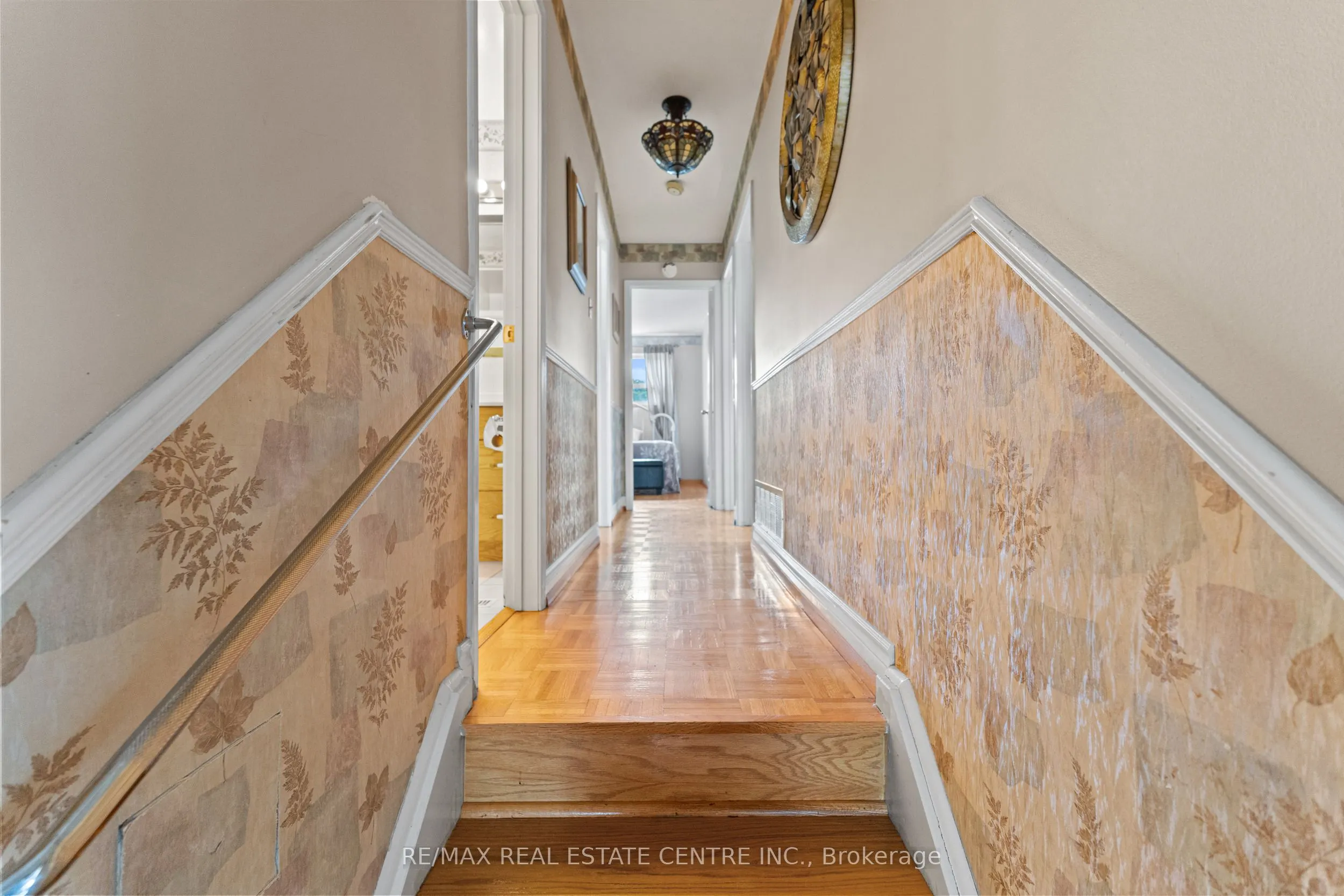 48 Marblehead Crescent