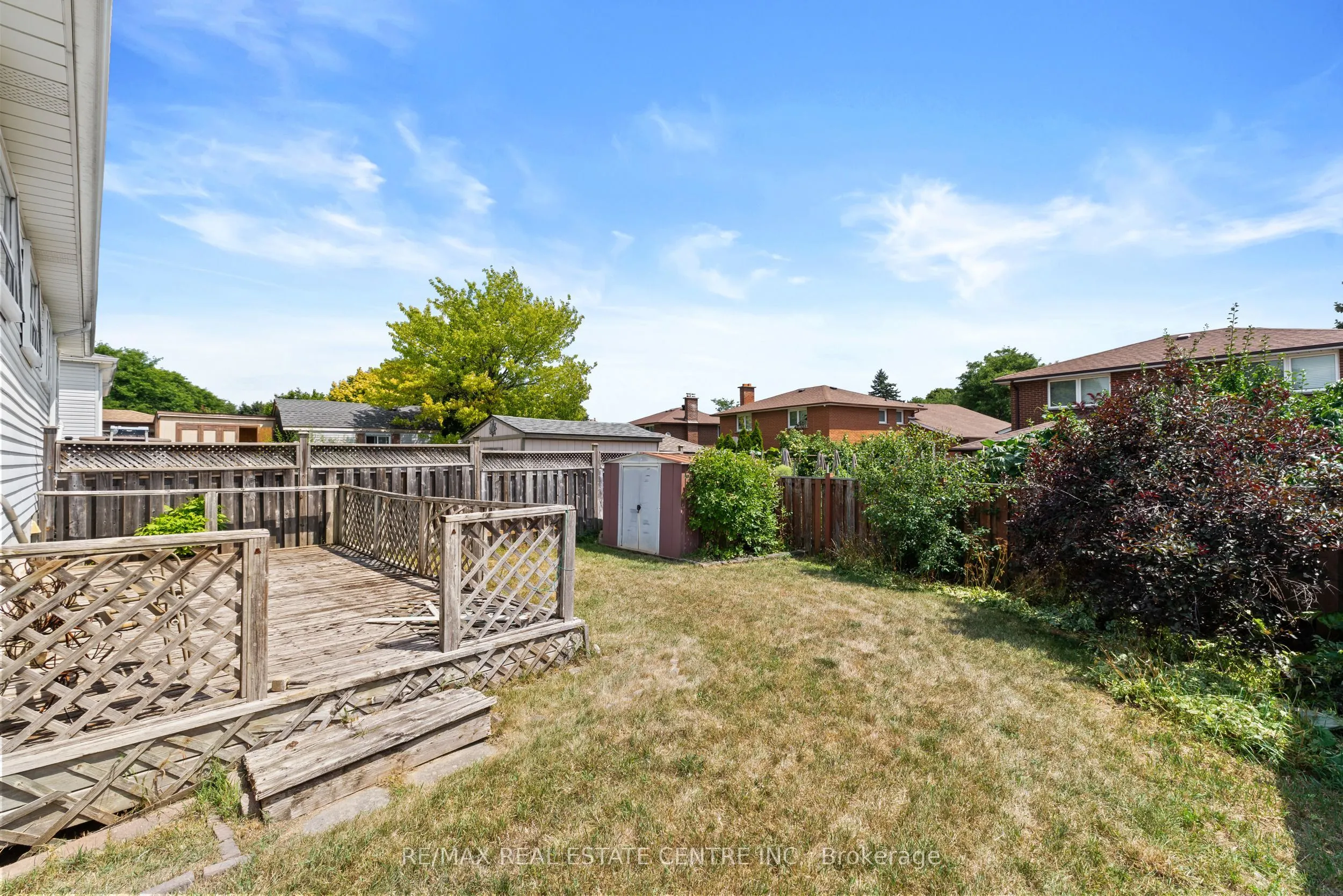 48 Marblehead Crescent