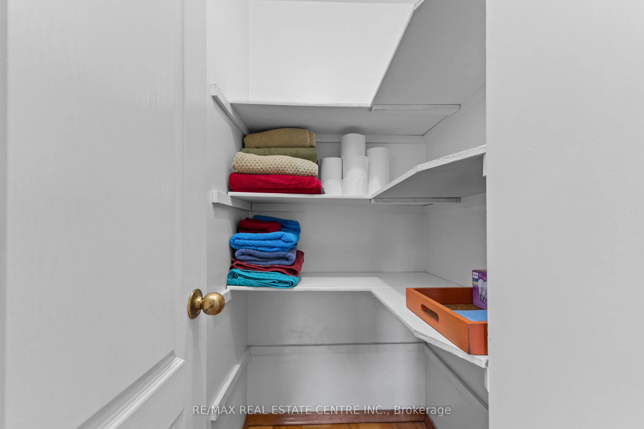 48 Marblehead Crescent