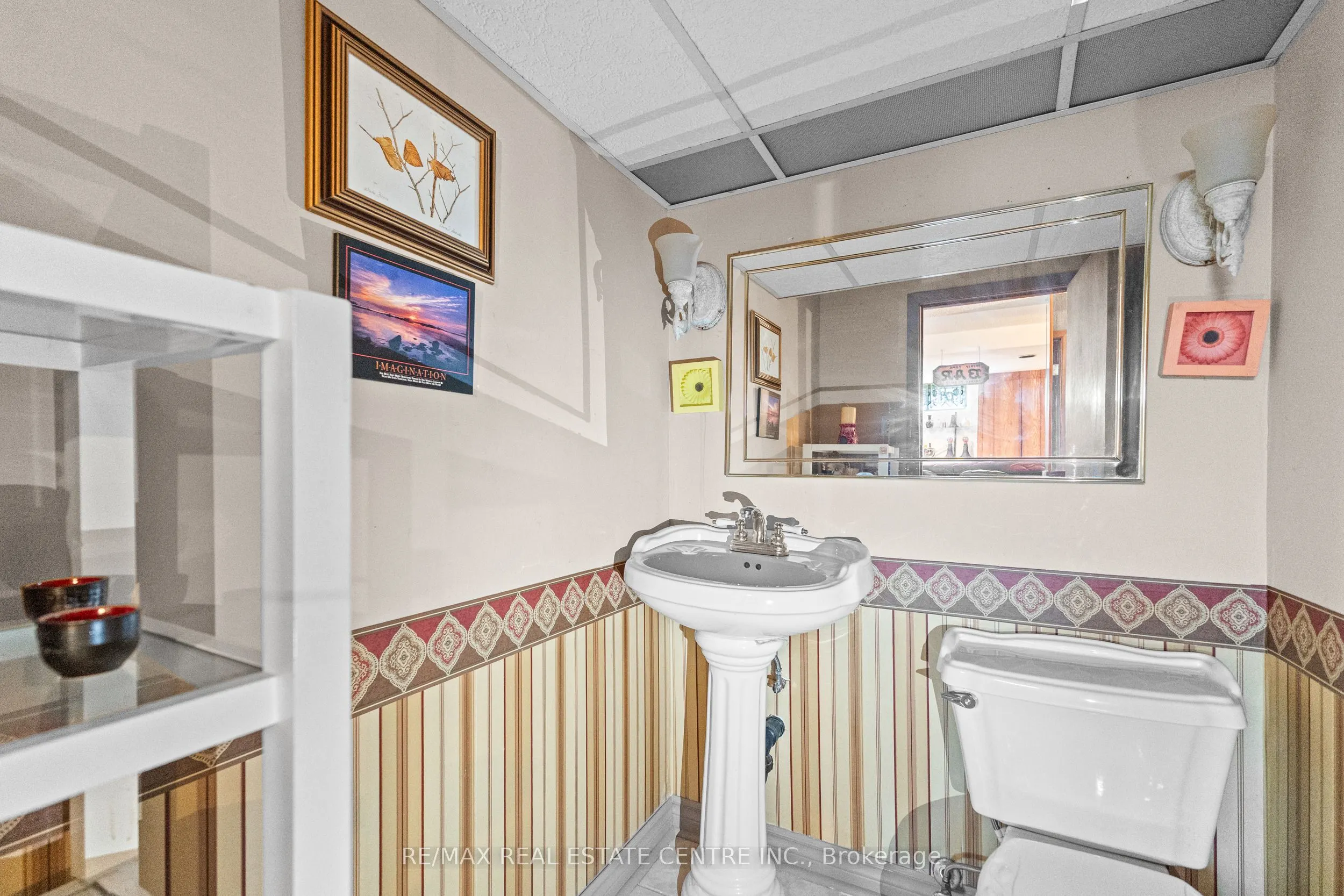 48 Marblehead Crescent