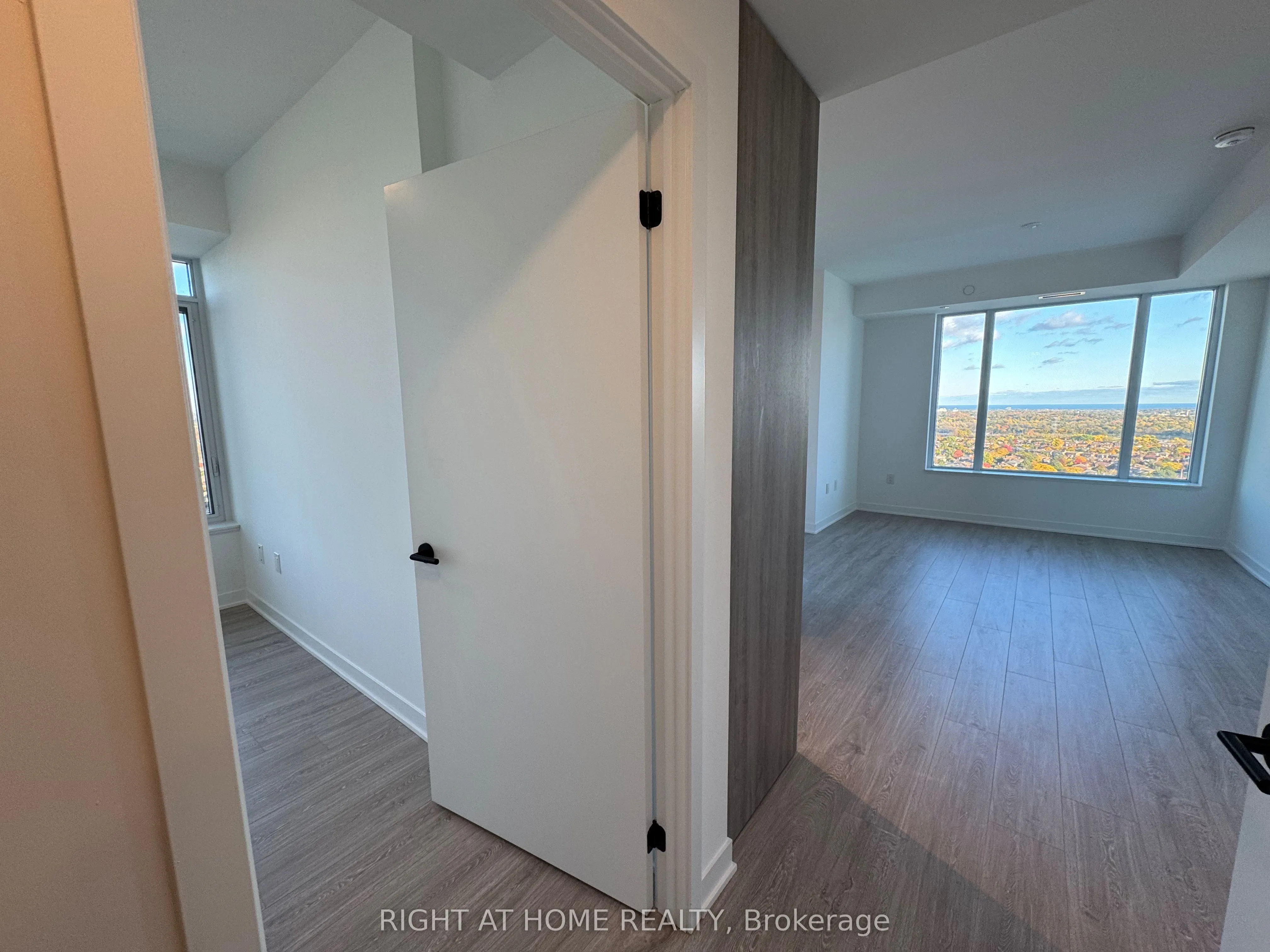 2495 Eglinton Avenue W, #2111