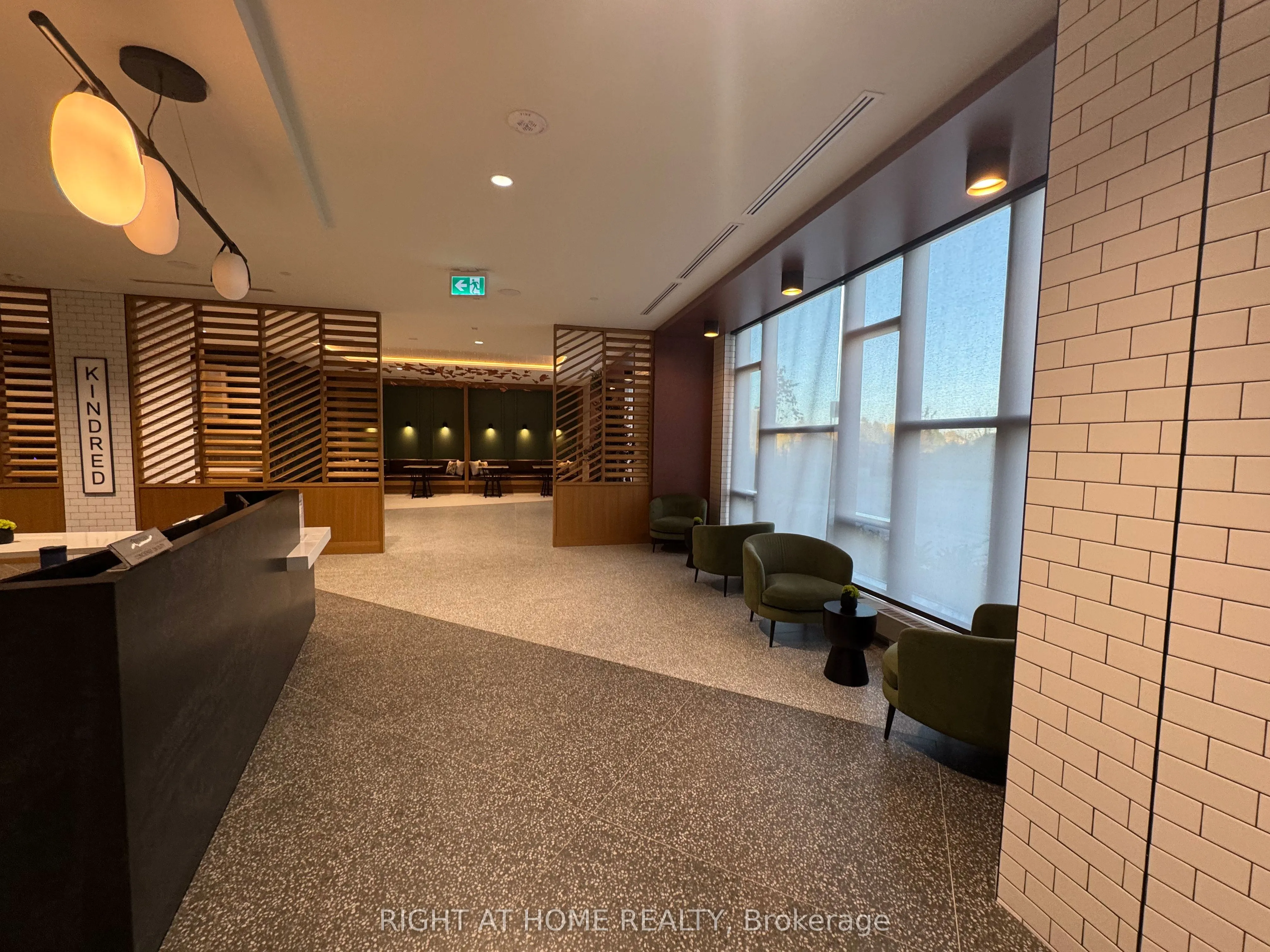 2495 Eglinton Avenue W, #2111