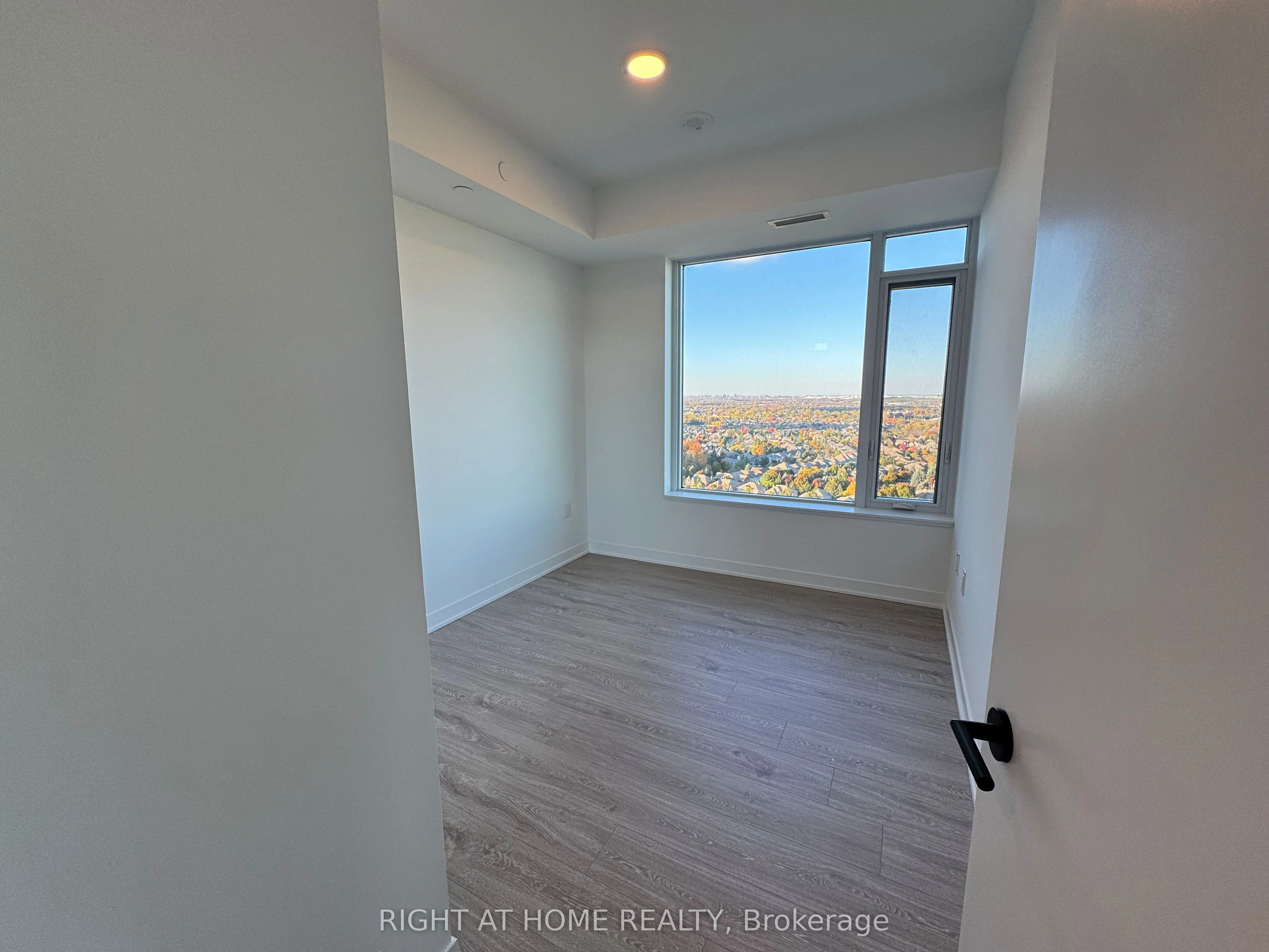 2495 Eglinton Avenue W, #2111