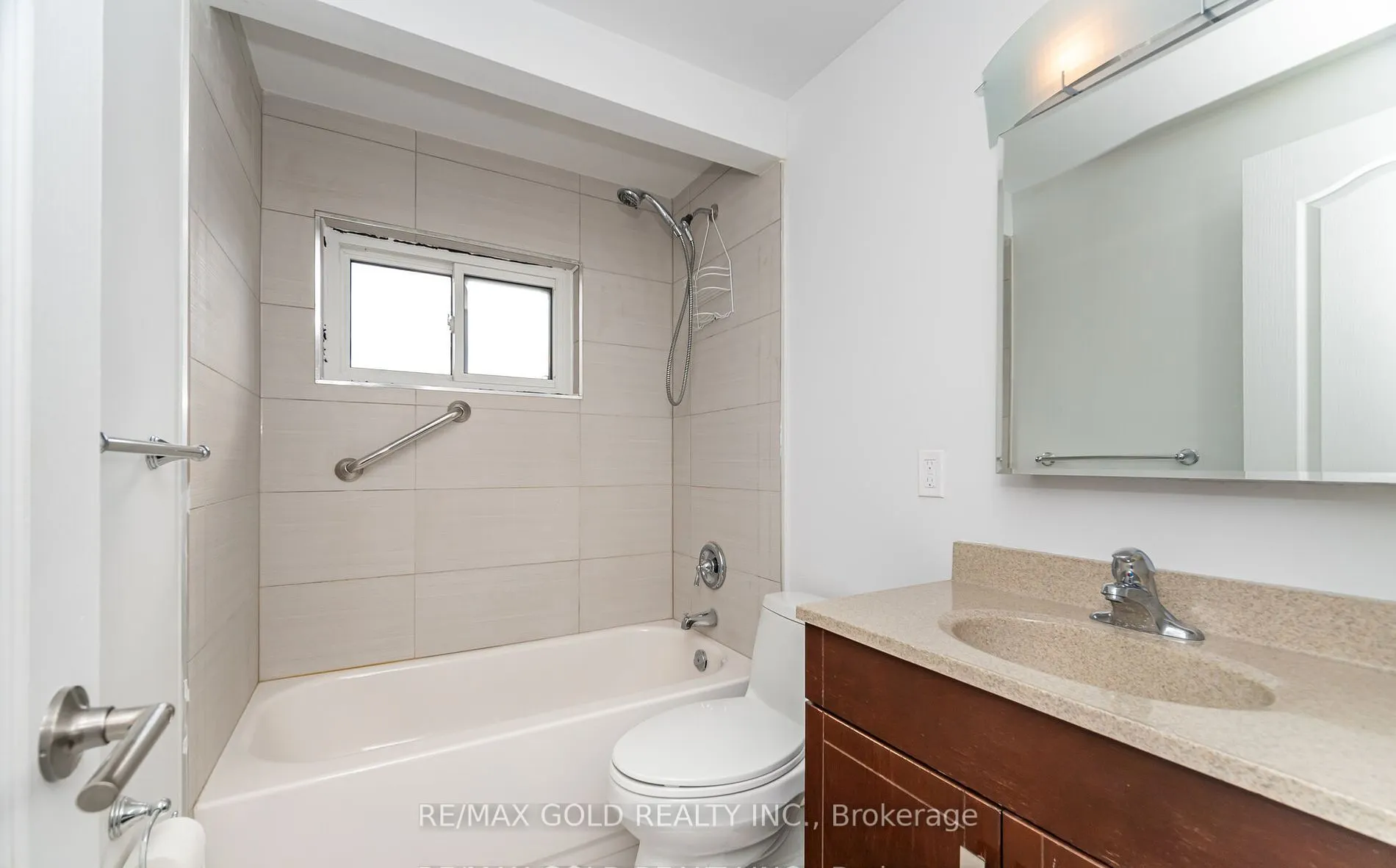 3309 Jolliffe Avenue