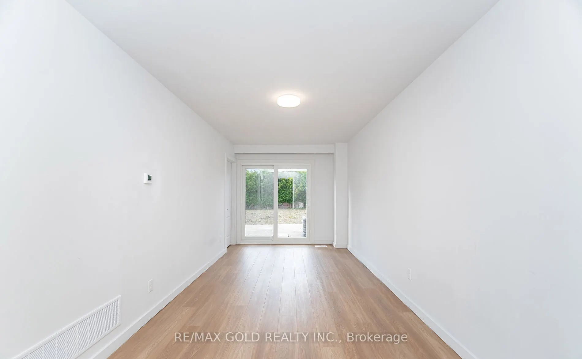 3309 Jolliffe Avenue