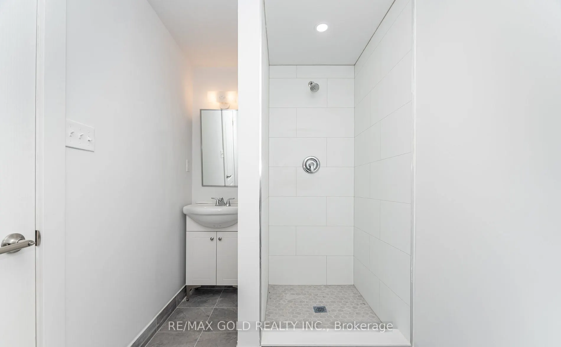 3309 Jolliffe Avenue