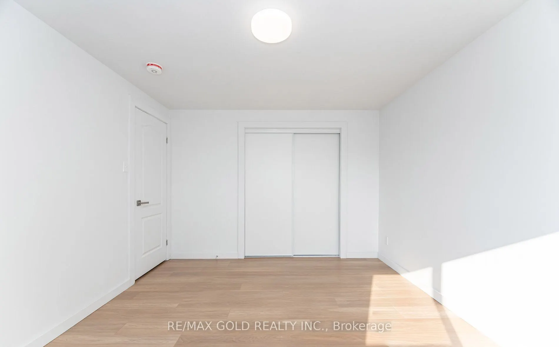 3309 Jolliffe Avenue