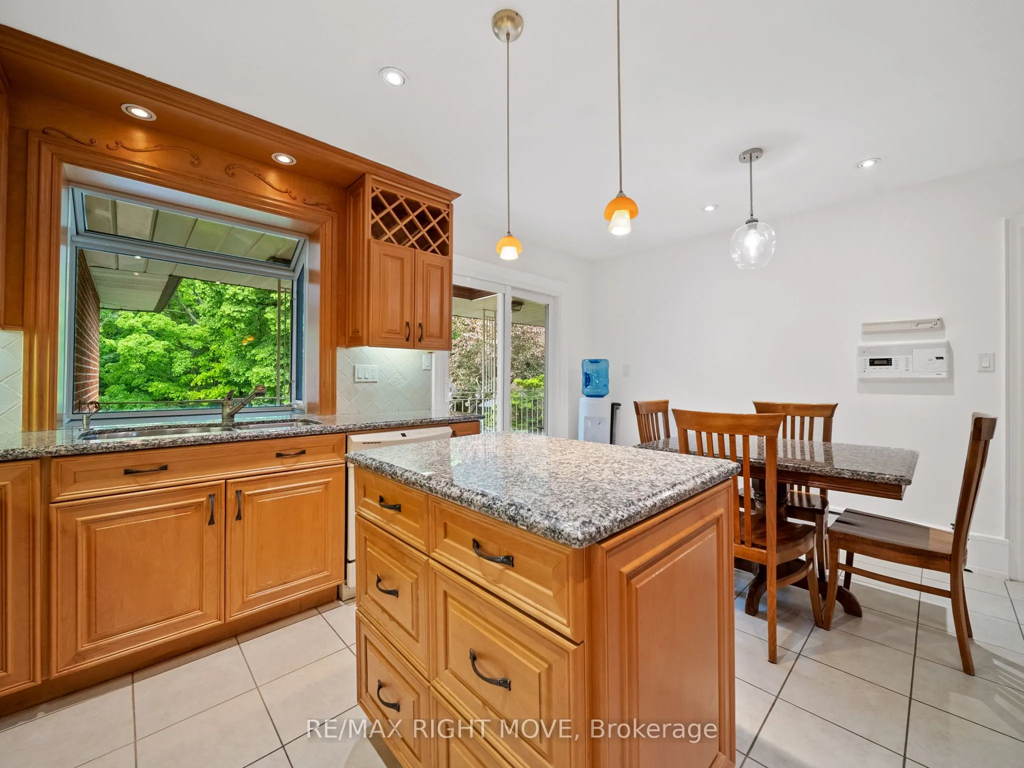 22 Ladyshot Crescent