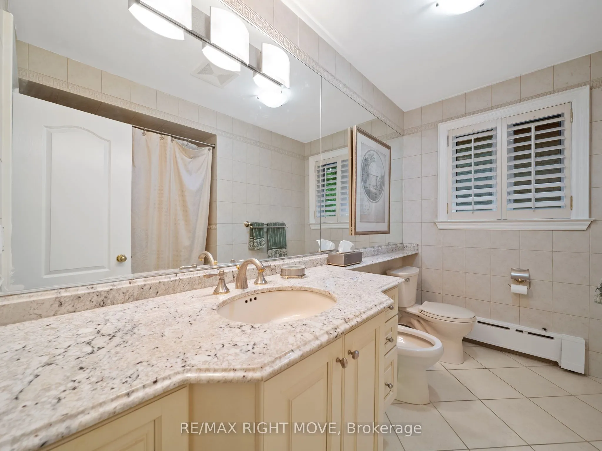 22 Ladyshot Crescent