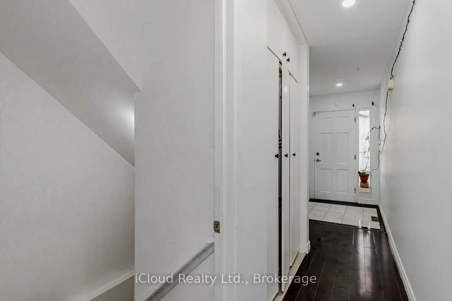 7406 Darcel Avenue E, #Unit 1