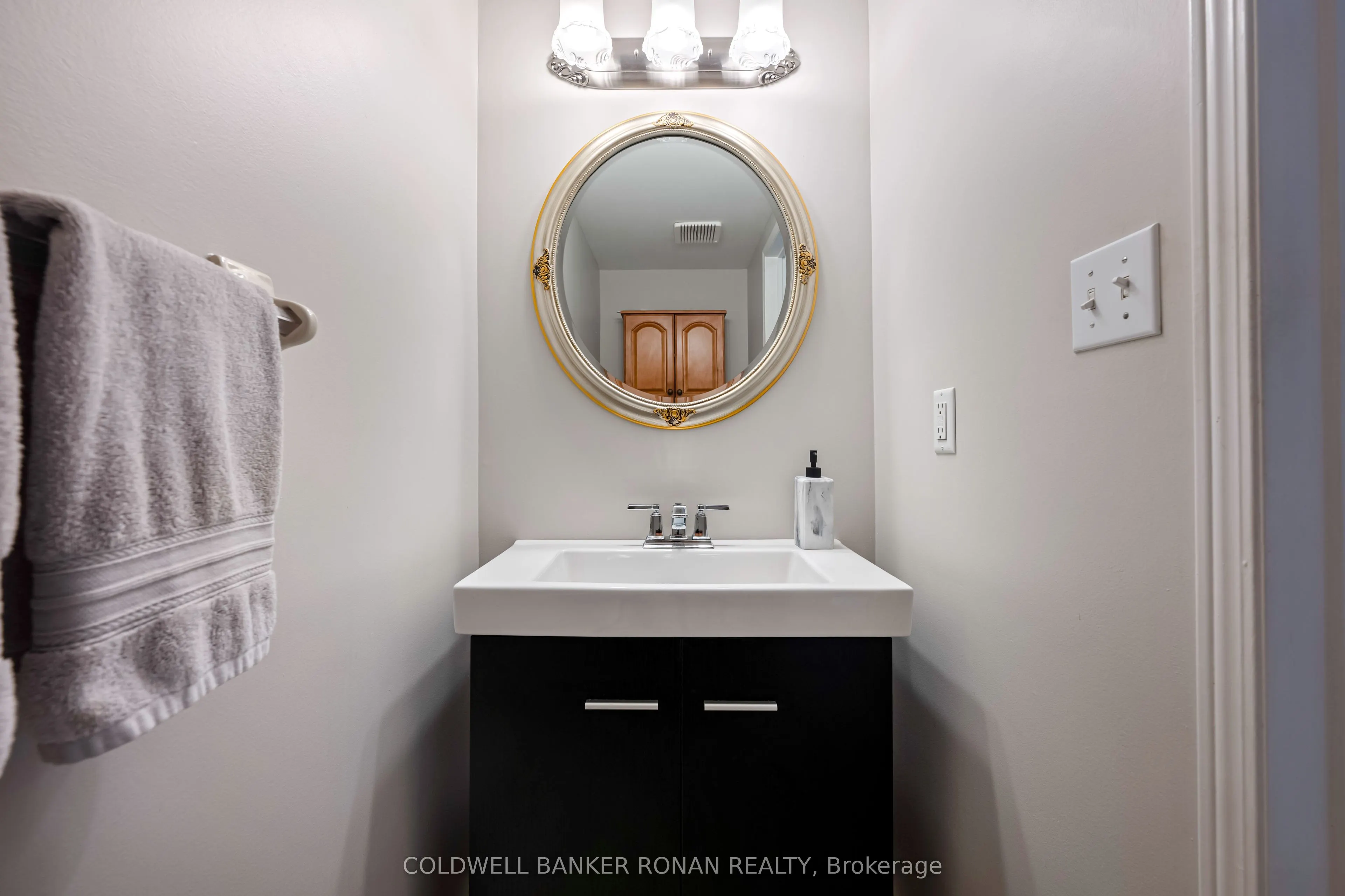 44 Baccarat Crescent