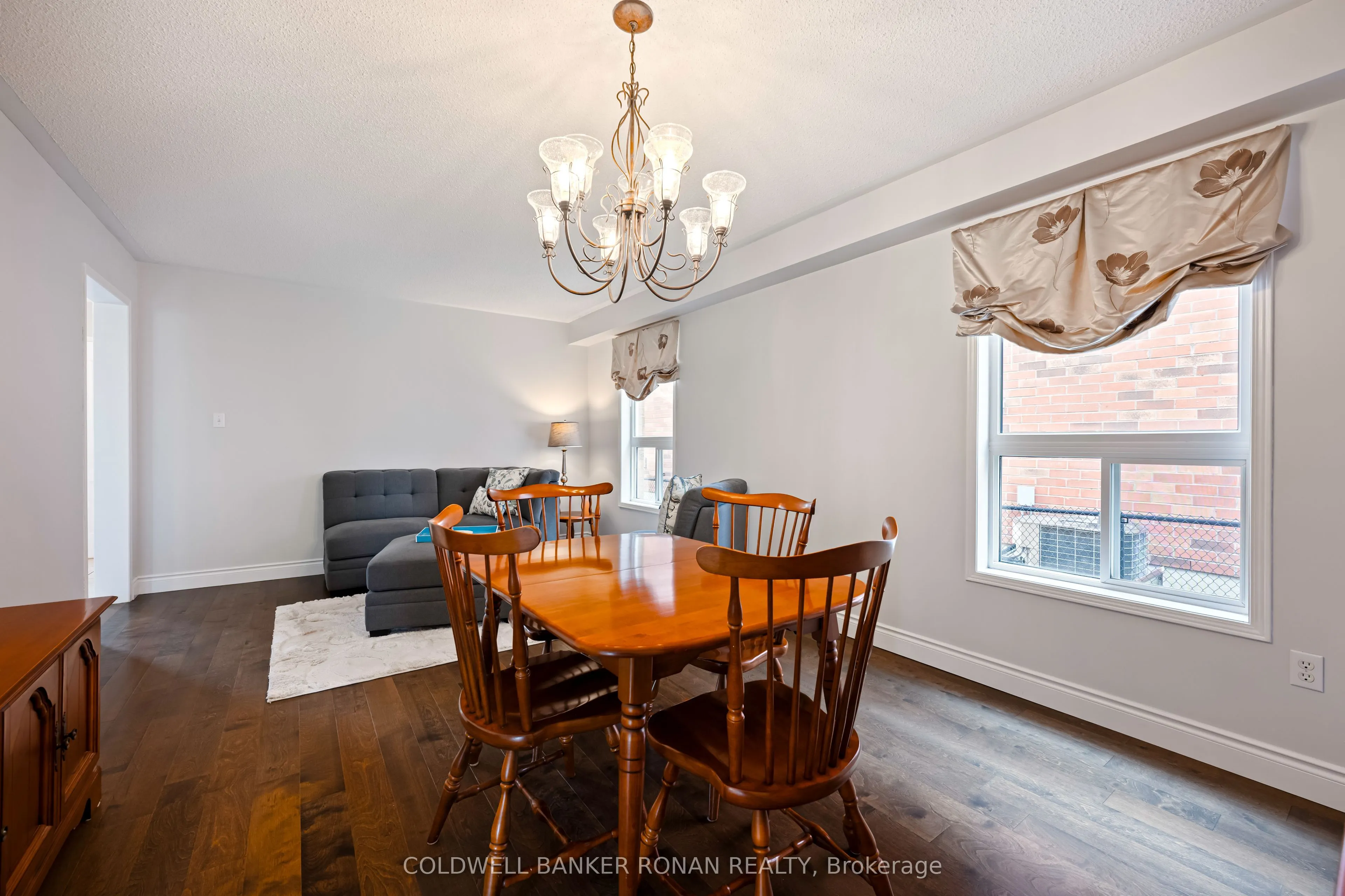 44 Baccarat Crescent