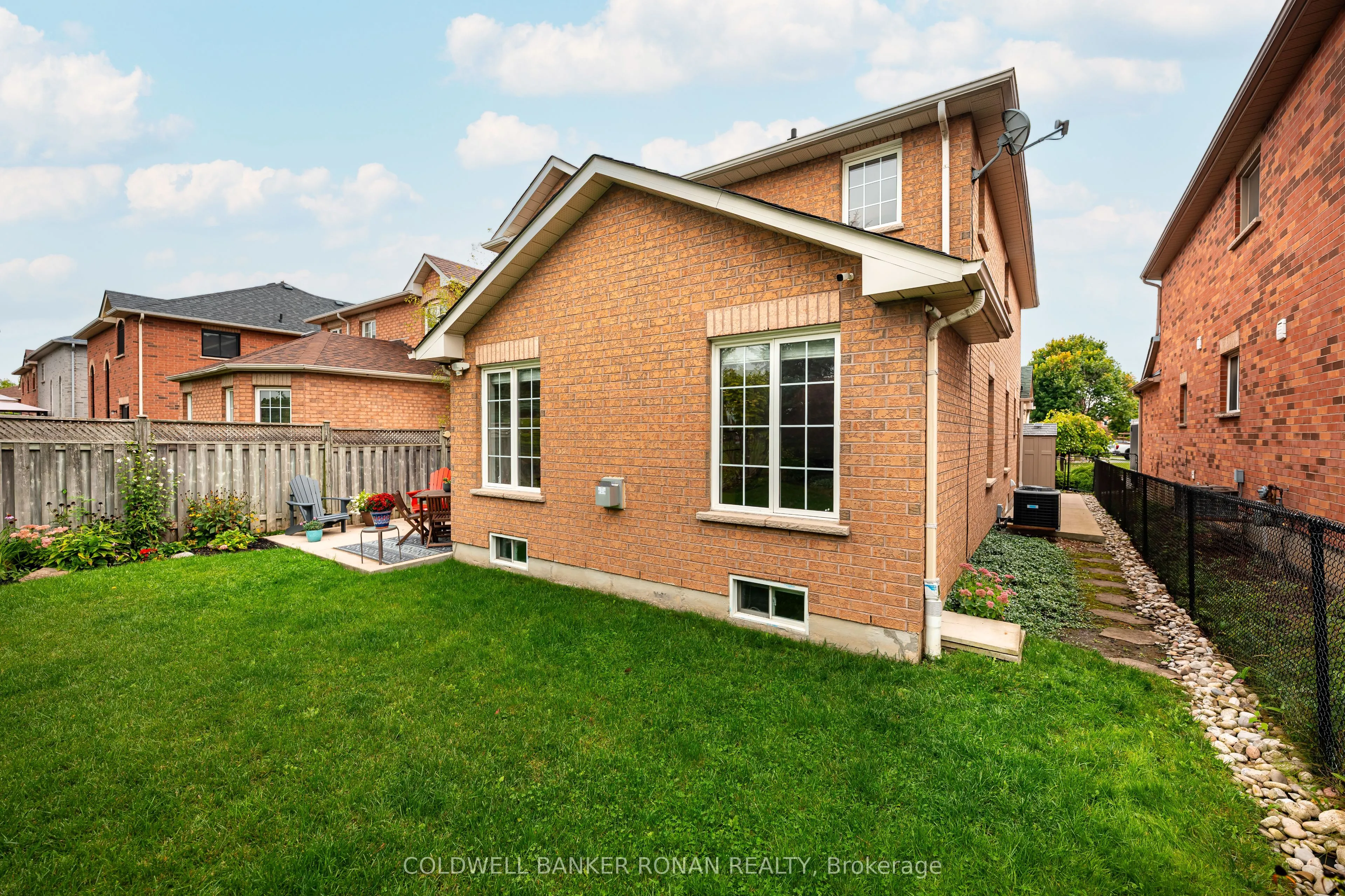 44 Baccarat Crescent