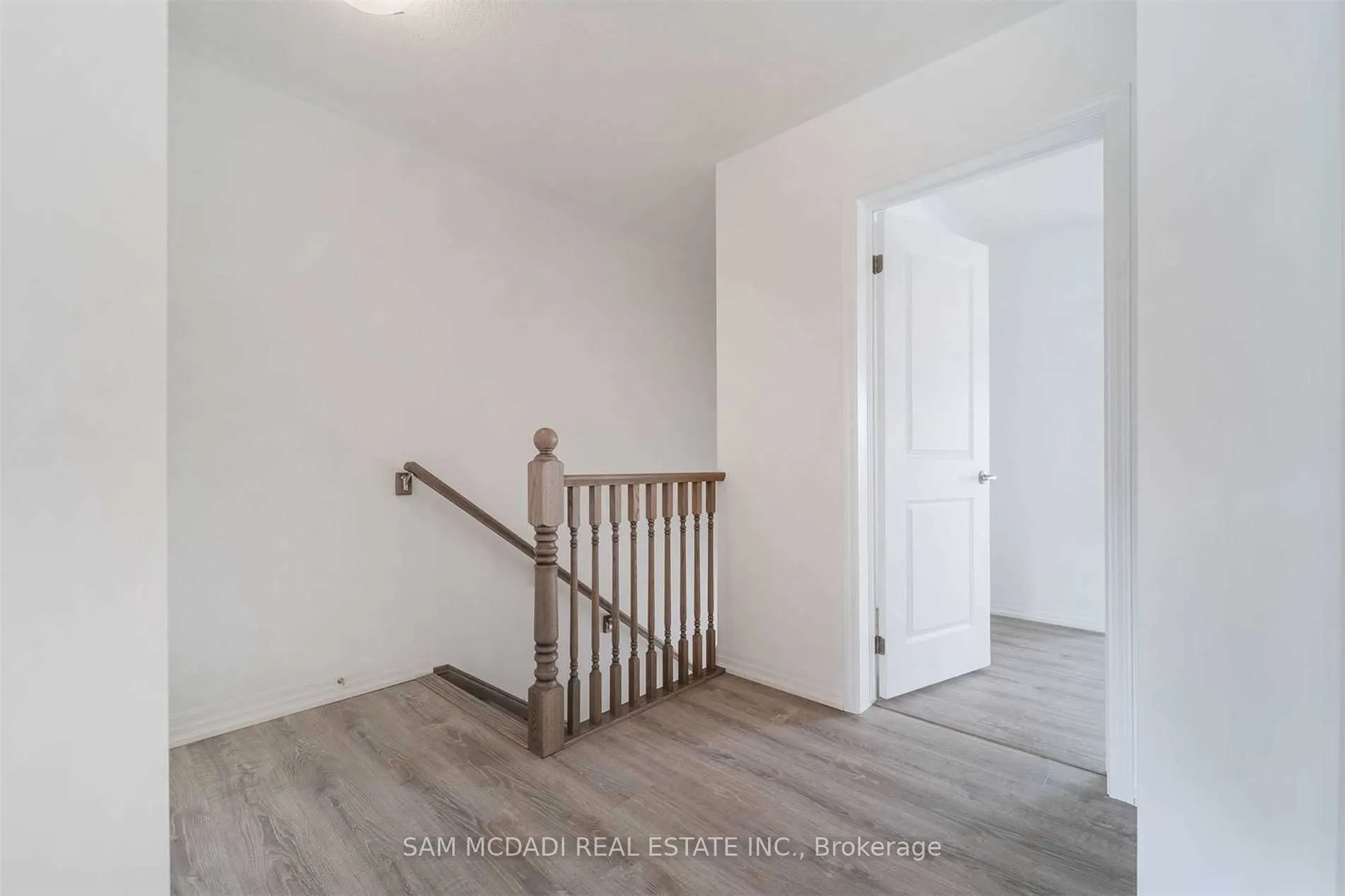 70 Huguenot Road, #59