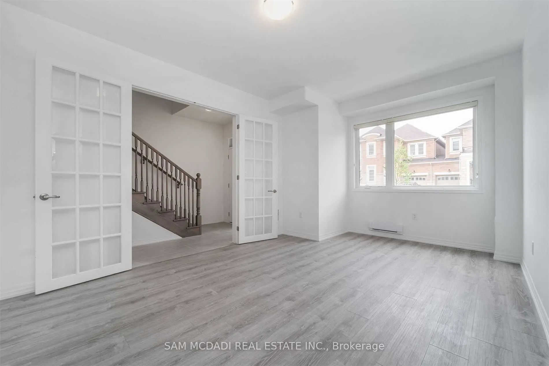 70 Huguenot Road, #59