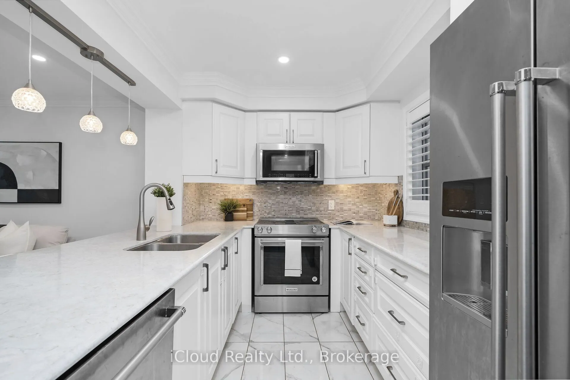 1000 Asleton Boulevard, #142