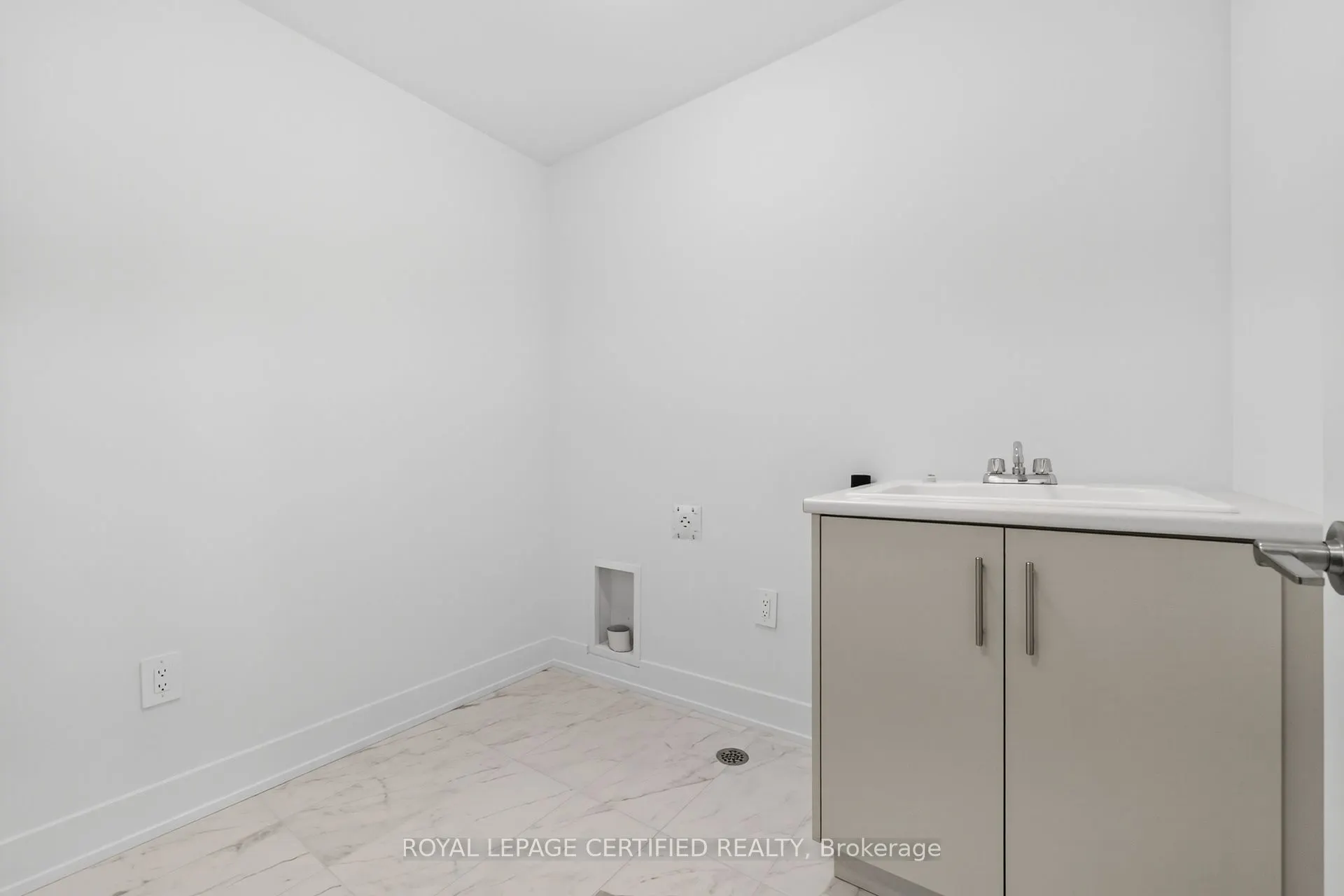 1468 Savoline Boulevard