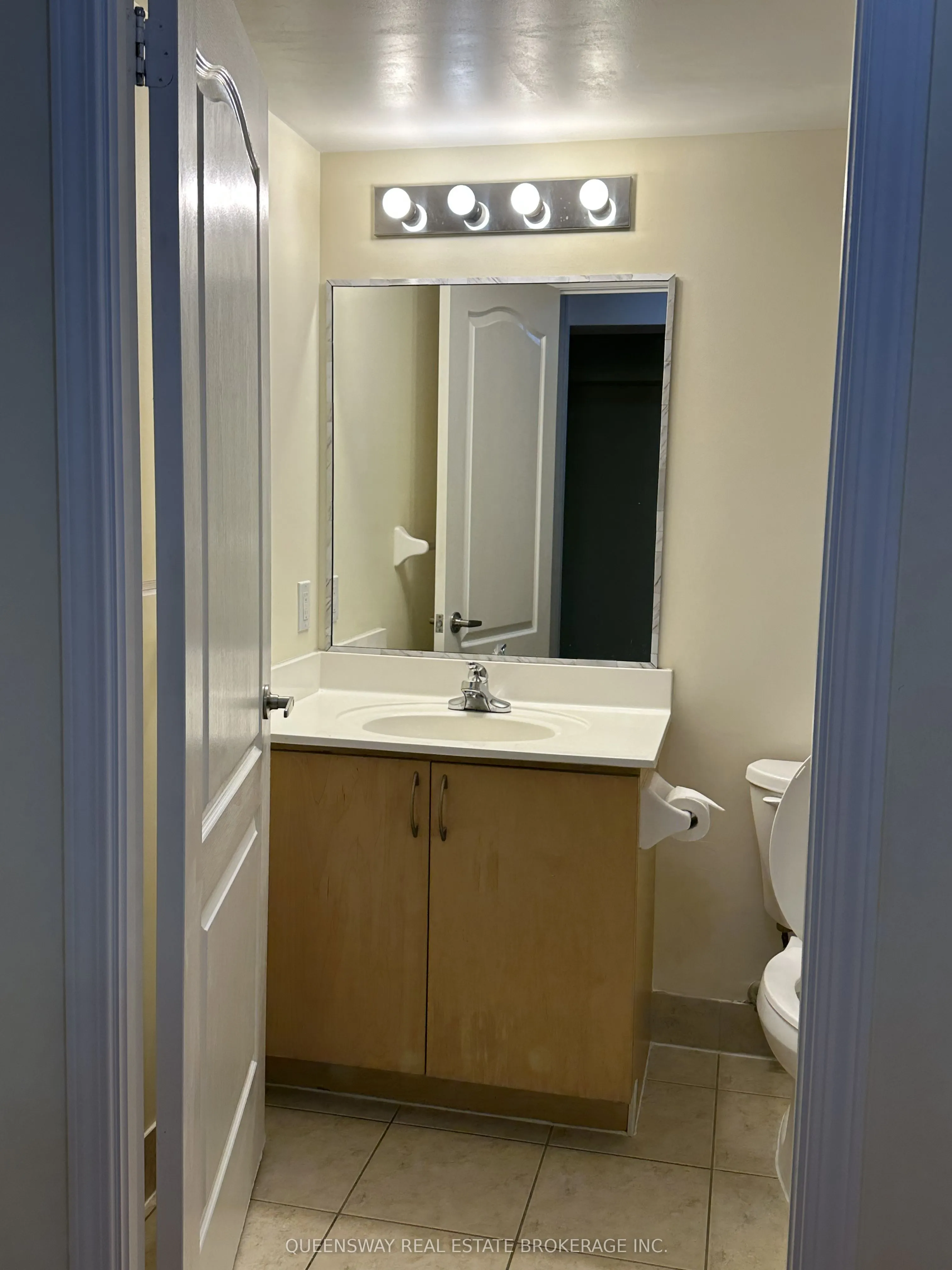 4090 Living Arts Drive, #1507