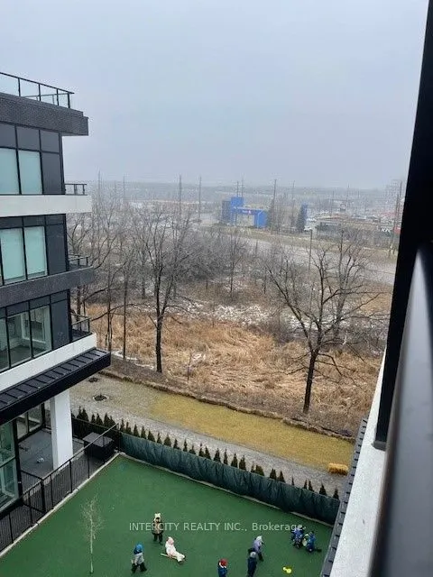 297 Oak Walk Drive, #409