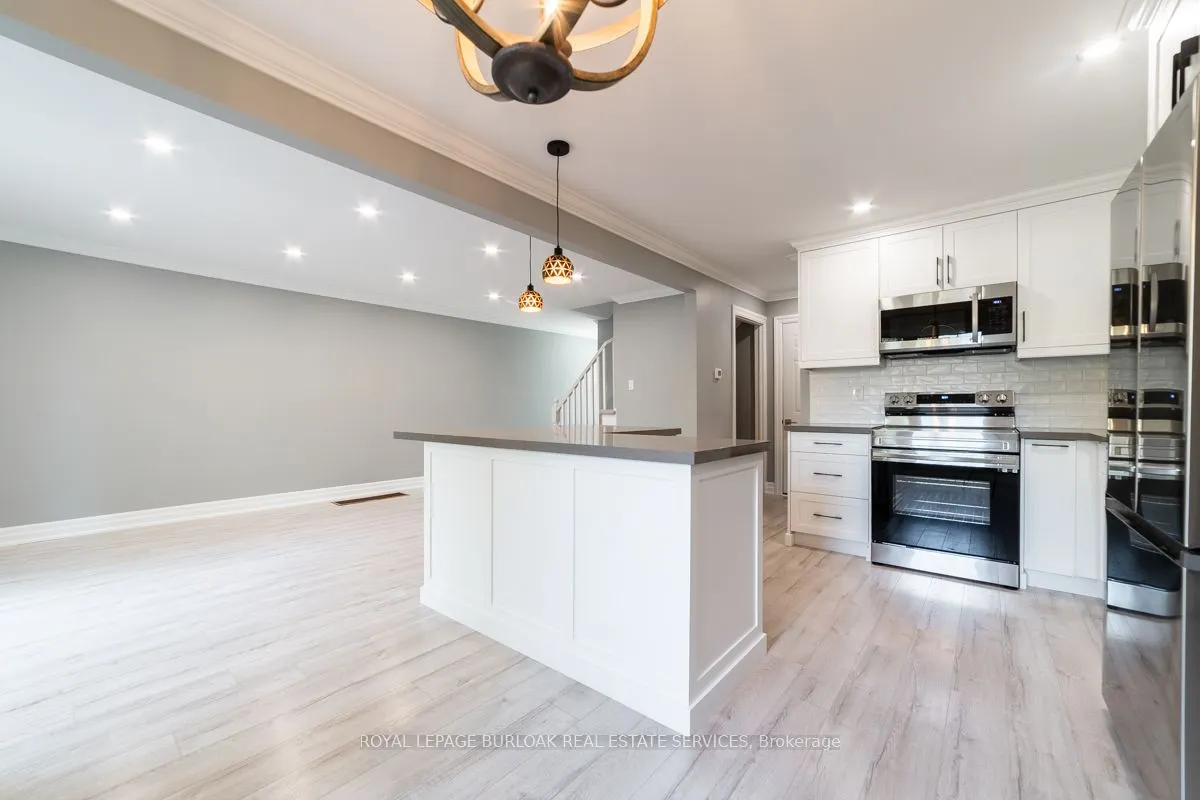 1011 White Oak Drive, #2