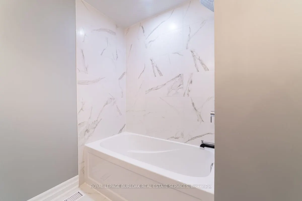 1011 White Oak Drive, #2