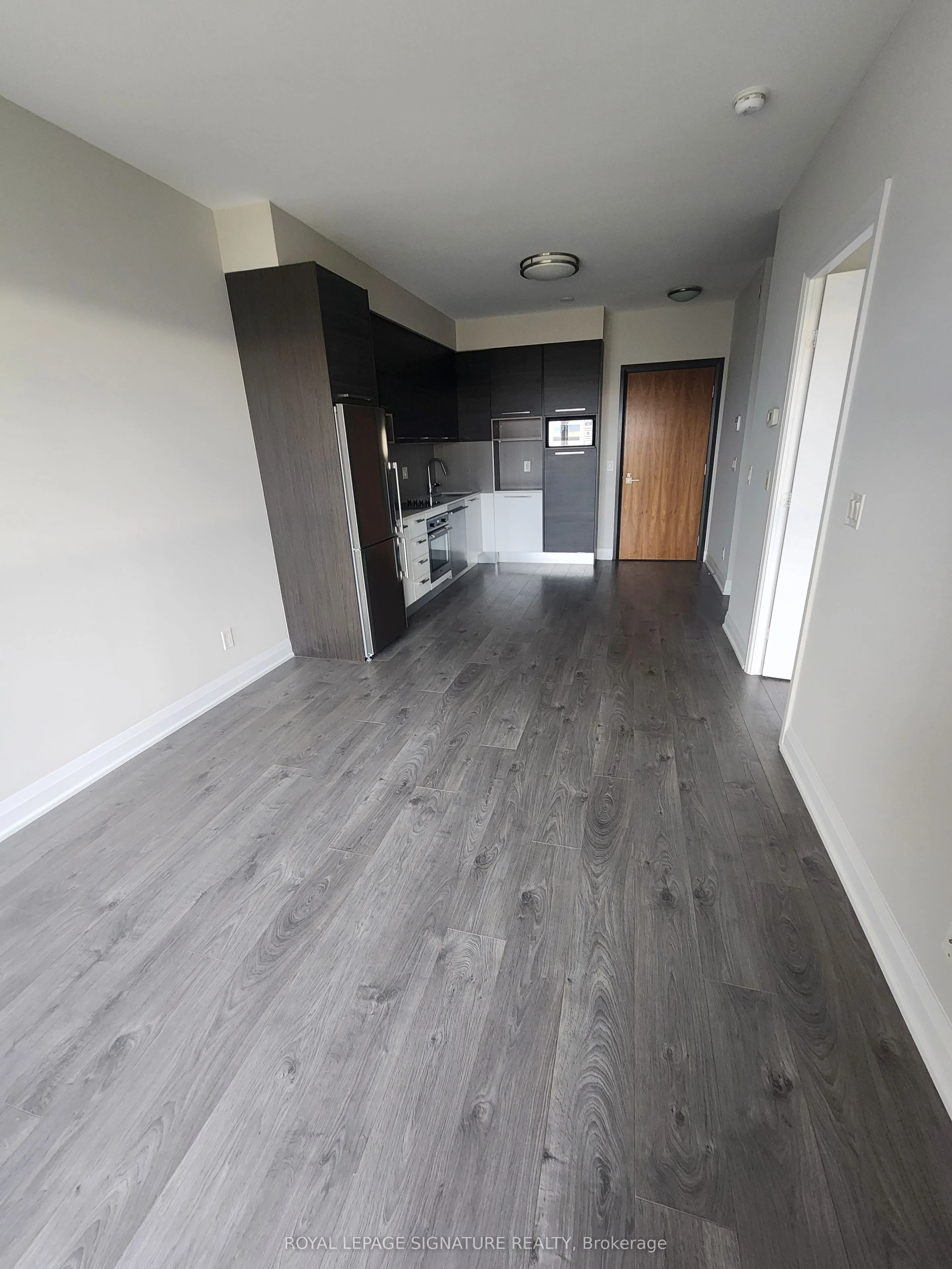 36 Park Lawn Road, #1104