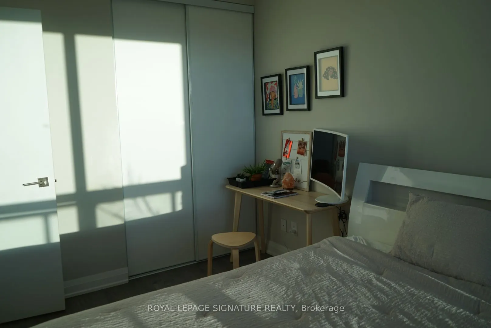 36 Park Lawn Road, #1104