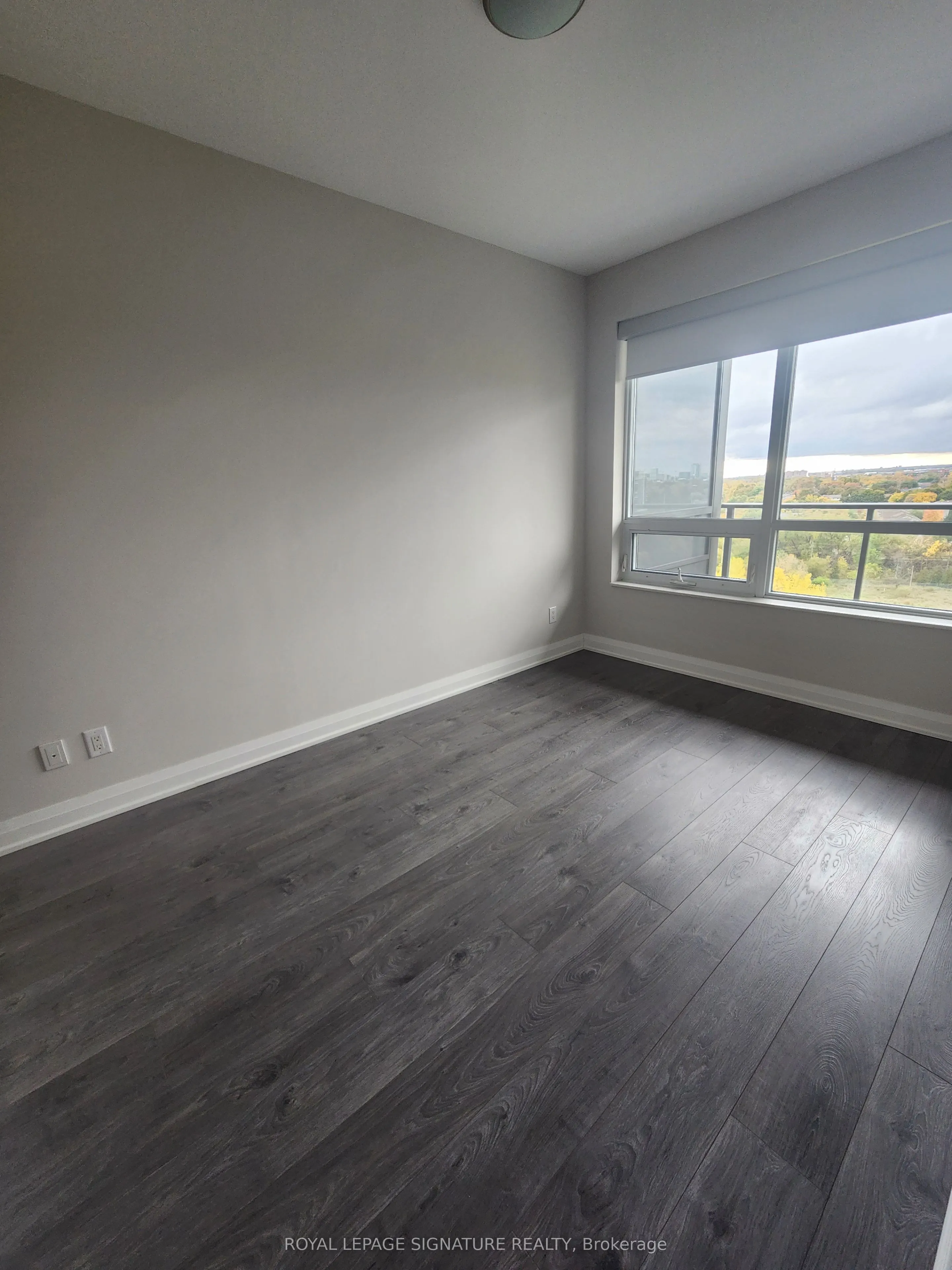 36 Park Lawn Road, #1104