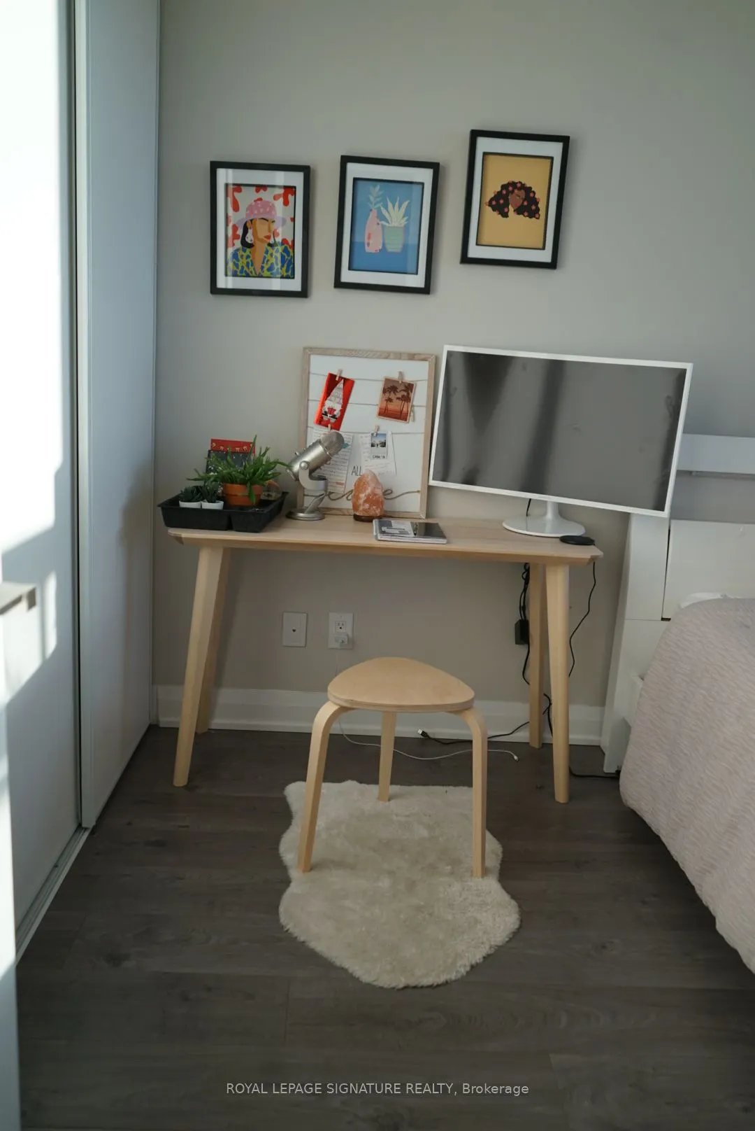 36 Park Lawn Road, #1104