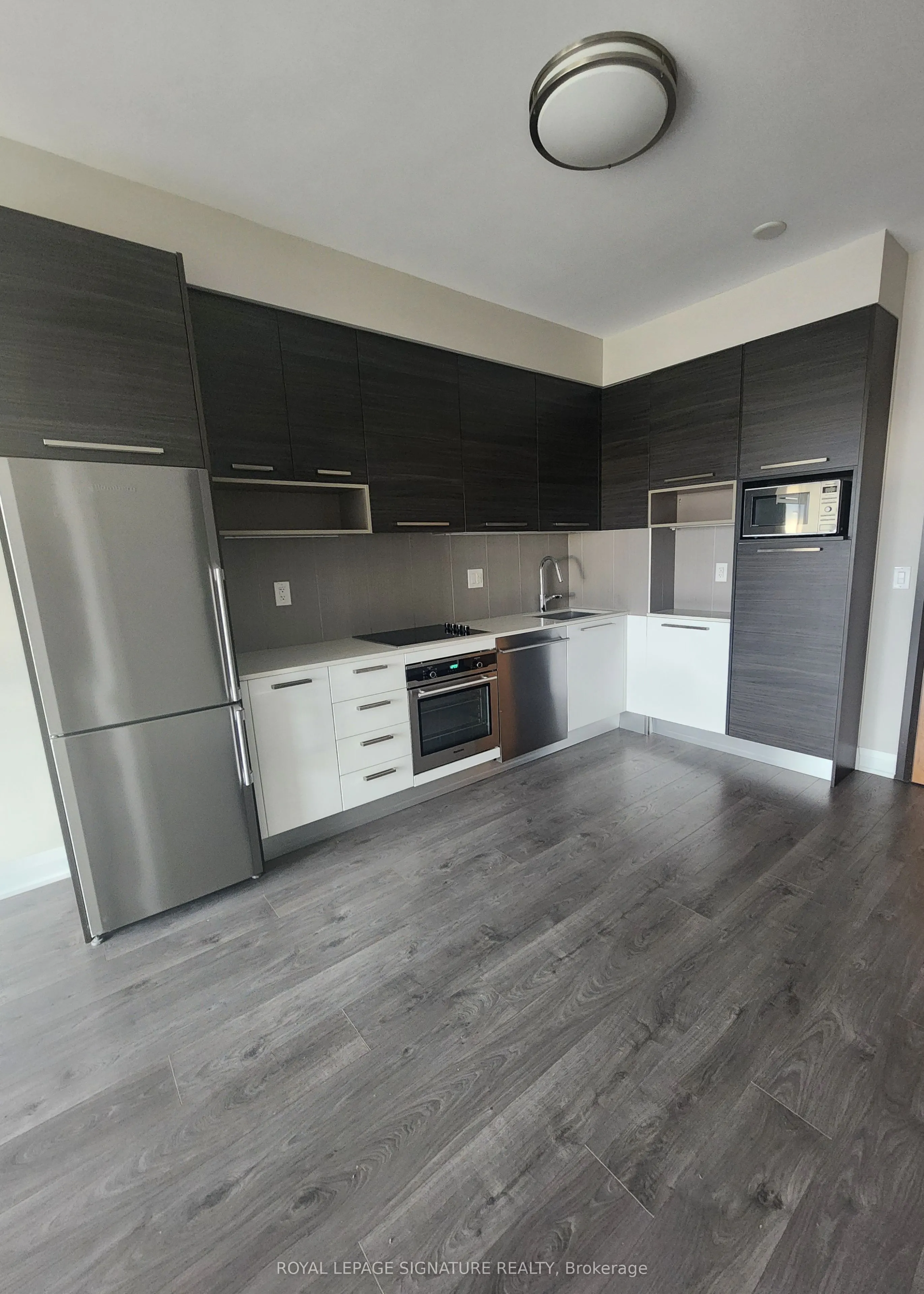 36 Park Lawn Road, #1104