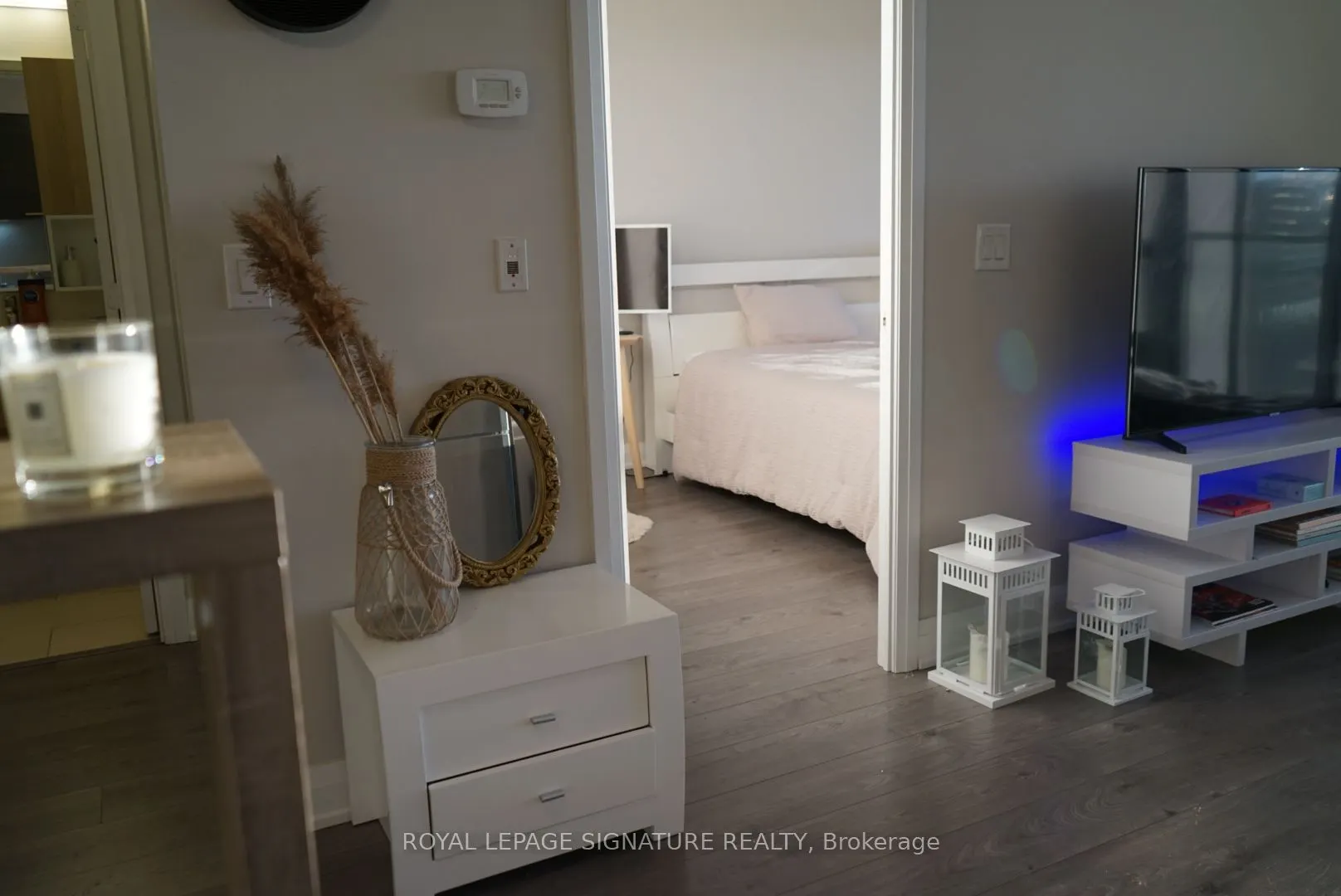 36 Park Lawn Road, #1104