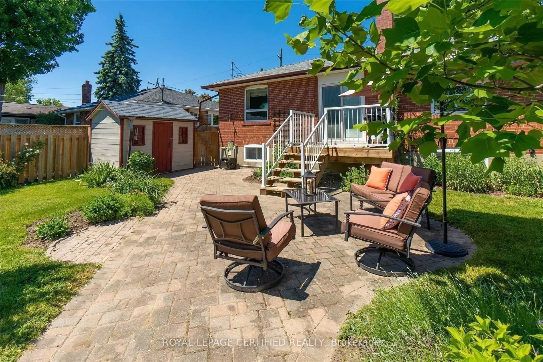 6 Prince Charles Drive, #Lower